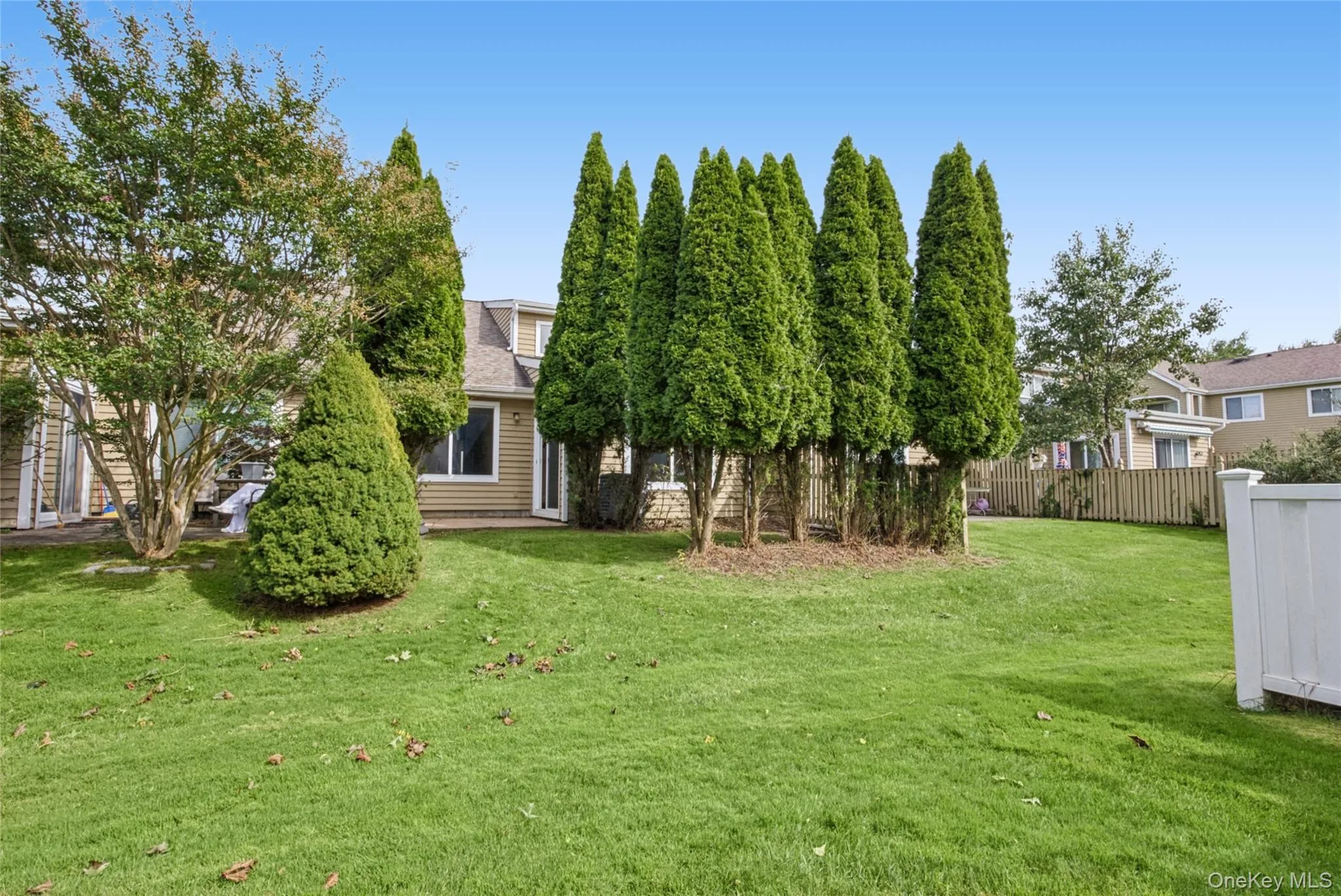 65 Eric Drive, Brookhaven, NY, 2 Bedrooms Bedrooms, 5 Rooms Rooms,2 BathroomsBathrooms,Residential,For Rent,Eric,0,1055595 65 Eric Drive, Brookhaven, NY, 2 Bedrooms Bedrooms, 5 Rooms Rooms,2 BathroomsBathrooms,Residential,For Rent,Eric,0,1055595