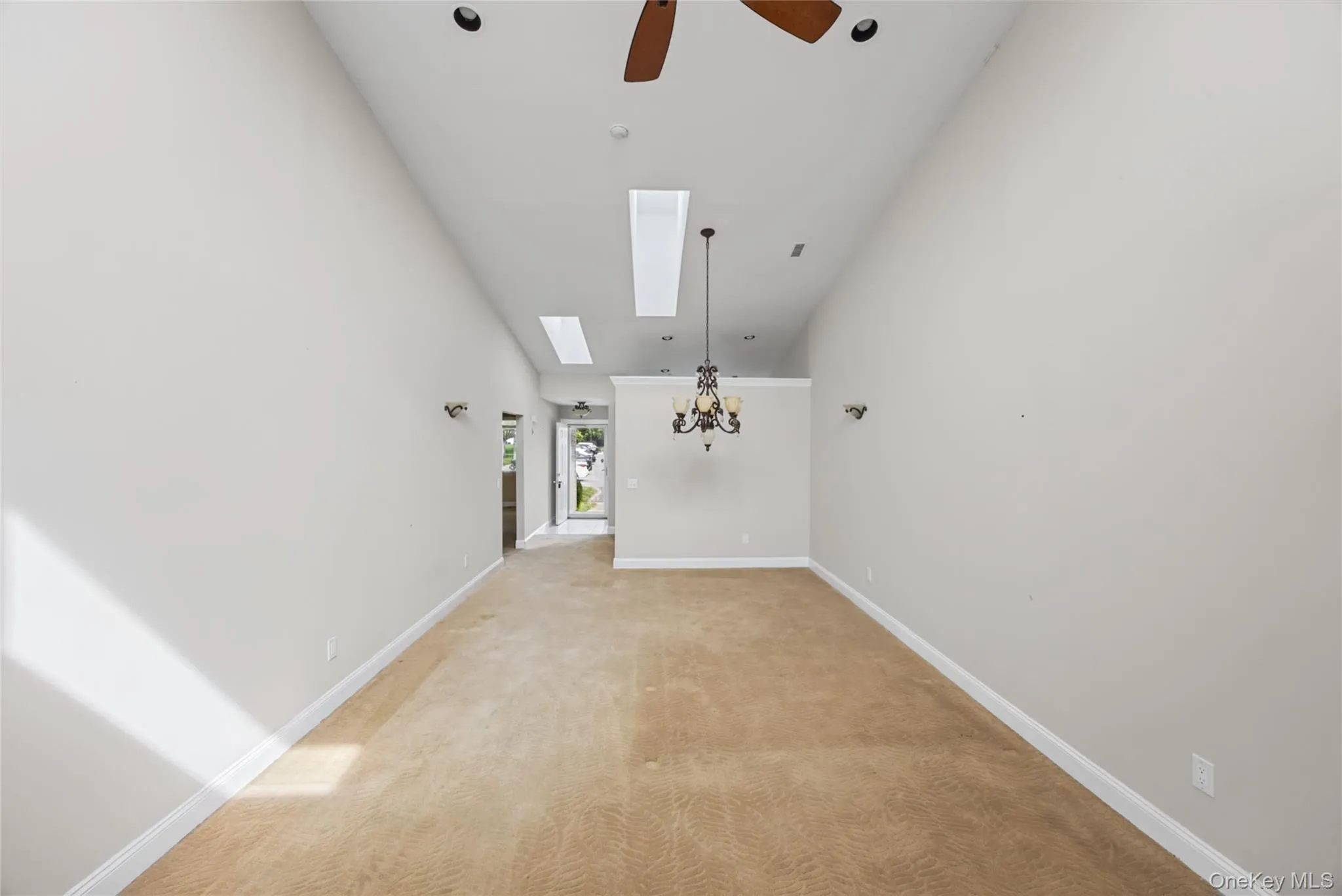 65 Eric Drive, Brookhaven, NY, 2 Bedrooms Bedrooms, 5 Rooms Rooms,2 BathroomsBathrooms,Residential,For Rent,Eric,0,1055595 65 Eric Drive, Brookhaven, NY, 2 Bedrooms Bedrooms, 5 Rooms Rooms,2 BathroomsBathrooms,Residential,For Rent,Eric,0,1055595