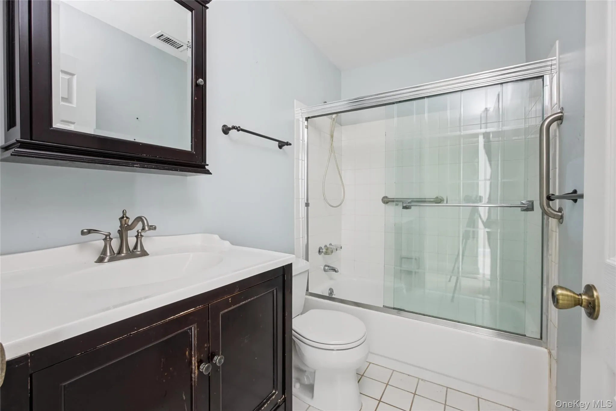 65 Eric Drive, Brookhaven, NY, 2 Bedrooms Bedrooms, 5 Rooms Rooms,2 BathroomsBathrooms,Residential,For Rent,Eric,0,1055595 65 Eric Drive, Brookhaven, NY, 2 Bedrooms Bedrooms, 5 Rooms Rooms,2 BathroomsBathrooms,Residential,For Rent,Eric,0,1055595
