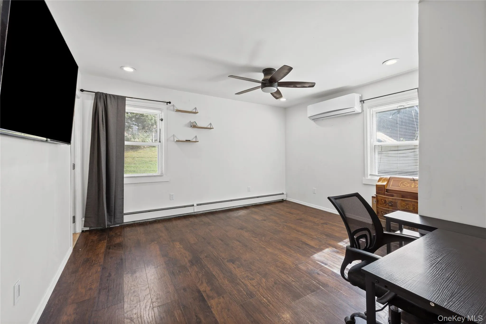 23 Wedgewood Drive, Brookhaven, NY, 4 Bedrooms Bedrooms, 8 Rooms Rooms,2 BathroomsBathrooms,Residential,For Rent,Wedgewood,0,1055596 23 Wedgewood Drive, Brookhaven, NY, 4 Bedrooms Bedrooms, 8 Rooms Rooms,2 BathroomsBathrooms,Residential,For Rent,Wedgewood,0,1055596