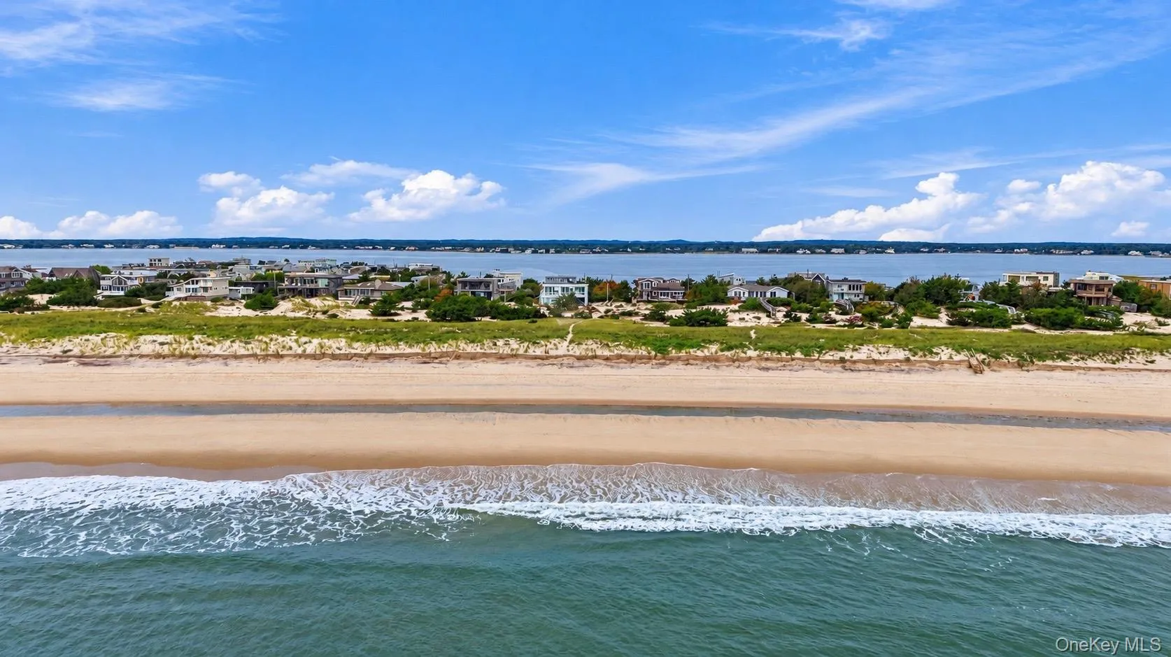 409 A Dune Road, Southampton, NY, 3 Bedroom Bedrooms, 5 Room Rooms,1 BathroomBathrooms,Residential Lease,For Rent,Dune,0,1055599 409 A Dune Road, Southampton, NY, 3 Bedroom Bedrooms, 5 Room Rooms,1 BathroomBathrooms,Residential Lease,For Rent,Dune,0,1055599