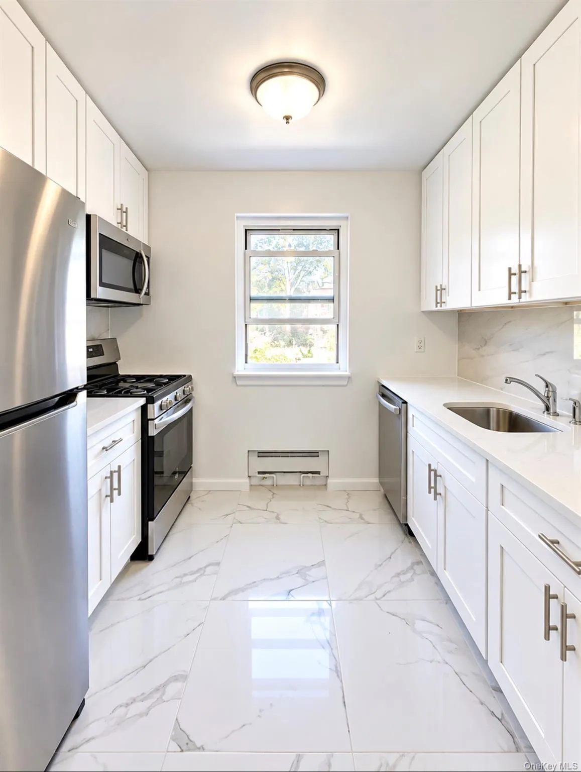 14944 Melbourne Avenue, New York, NY, 1 Bedroom Bedrooms, 3 Rooms Rooms,1 BathroomBathrooms,Residential,For Rent,Melbourne,0,1055601 14944 Melbourne Avenue, New York, NY, 1 Bedroom Bedrooms, 3 Rooms Rooms,1 BathroomBathrooms,Residential,For Rent,Melbourne,0,1055601