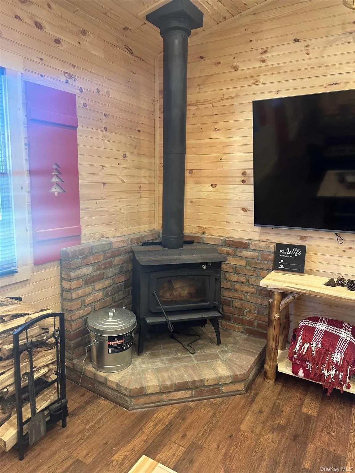 989 Chiloway Road, Colchester, NY, 2 Bedrooms Bedrooms, 12 Rooms Rooms,1 BathroomBathrooms,Residential,For Rent,Chiloway,0,1055603 989 Chiloway Road, Colchester, NY, 2 Bedrooms Bedrooms, 12 Rooms Rooms,1 BathroomBathrooms,Residential,For Rent,Chiloway,0,1055603
