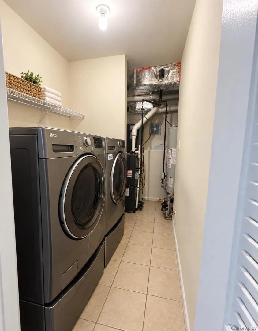 2 Seeley Bull Street, Monroe, NY, 2 Bedrooms Bedrooms, 6 Rooms Rooms,2 BathroomsBathrooms,Residential,For Rent,Seeley Bull,0,1055610 2 Seeley Bull Street, Monroe, NY, 2 Bedrooms Bedrooms, 6 Rooms Rooms,2 BathroomsBathrooms,Residential,For Rent,Seeley Bull,0,1055610