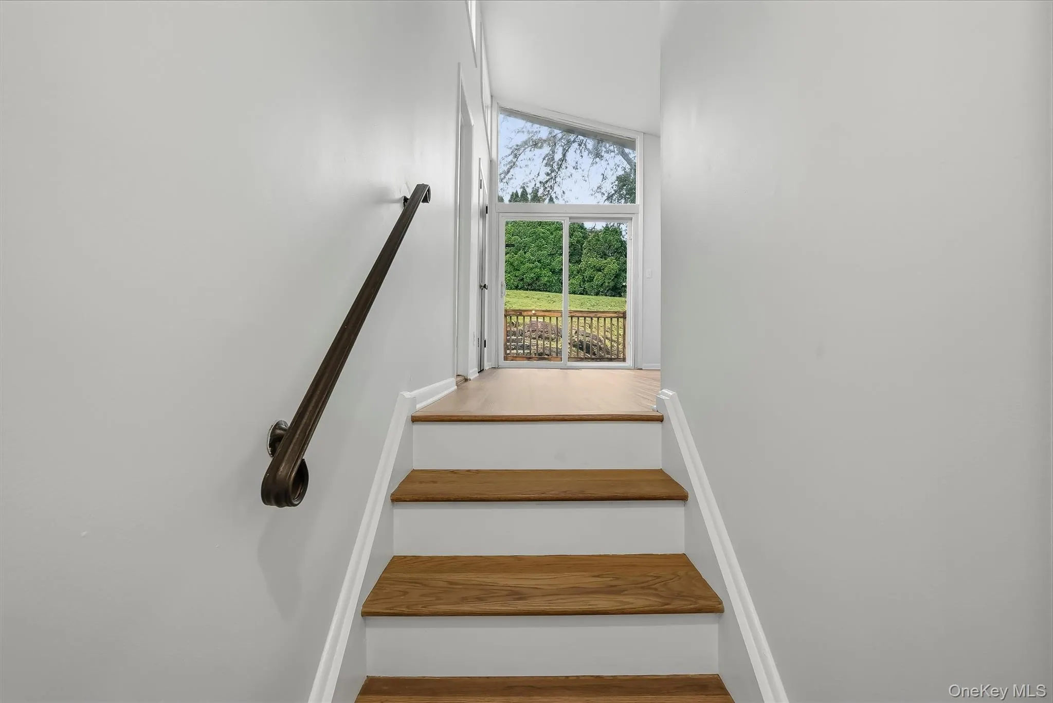 Primary bedroom entrance. Primary bedroom entrance.