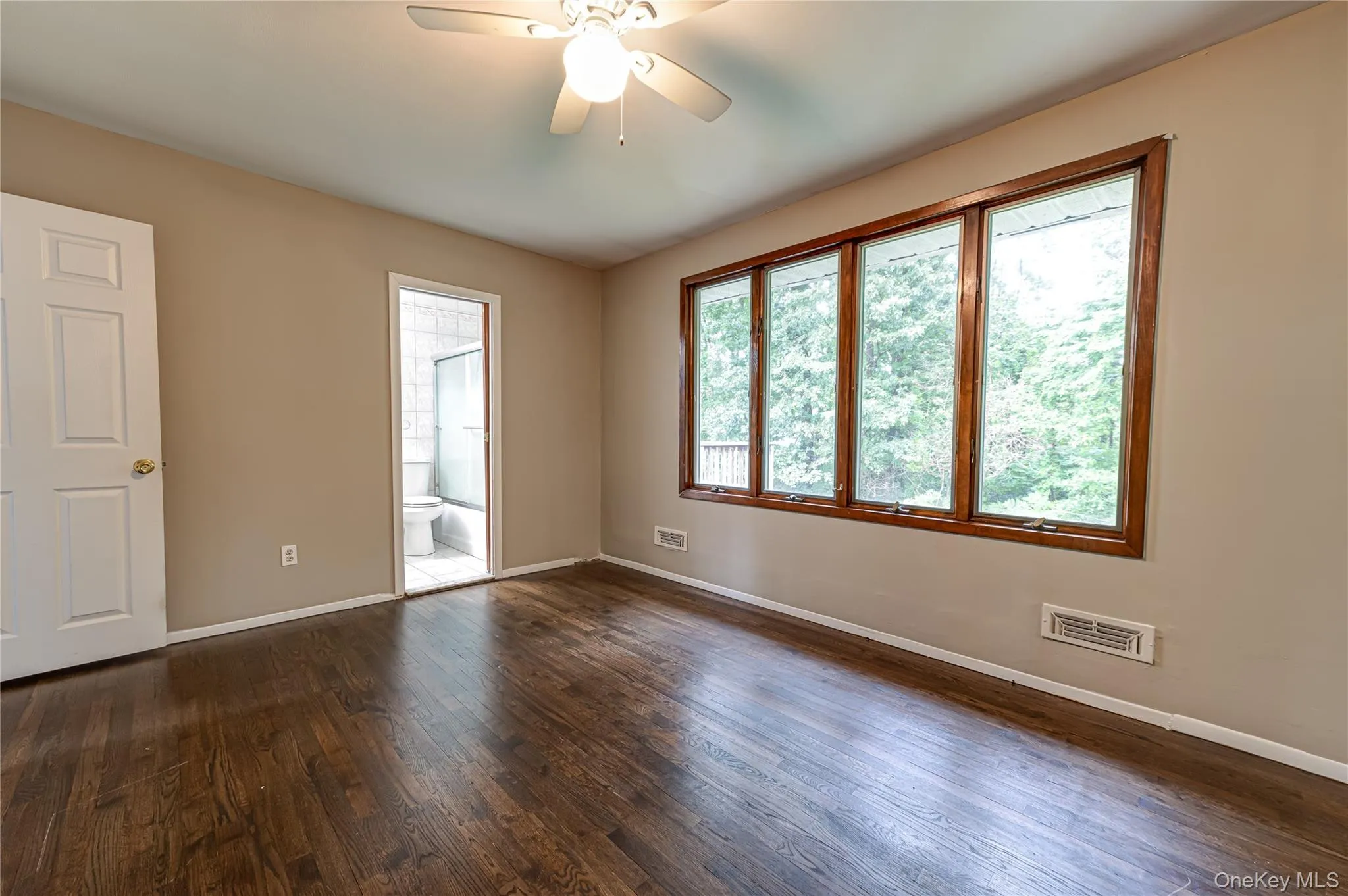 7 Don Lane, Islip, NY, 4 Bedrooms Bedrooms, 8 Rooms Rooms,2 BathroomsBathrooms,Residential,For Rent,Don,0,1055623 7 Don Lane, Islip, NY, 4 Bedrooms Bedrooms, 8 Rooms Rooms,2 BathroomsBathrooms,Residential,For Rent,Don,0,1055623