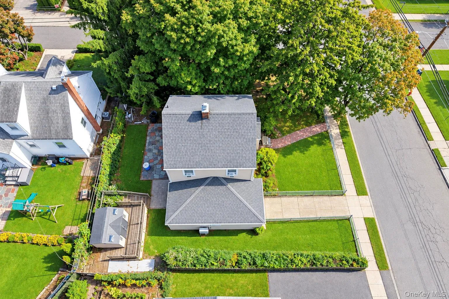 97 Page Avenue, Yonkers, NY, 3 Bedrooms Bedrooms, 7 Rooms Rooms,2 BathroomsBathrooms,Residential,For Rent,Page,0,1055624 97 Page Avenue, Yonkers, NY, 3 Bedrooms Bedrooms, 7 Rooms Rooms,2 BathroomsBathrooms,Residential,For Rent,Page,0,1055624