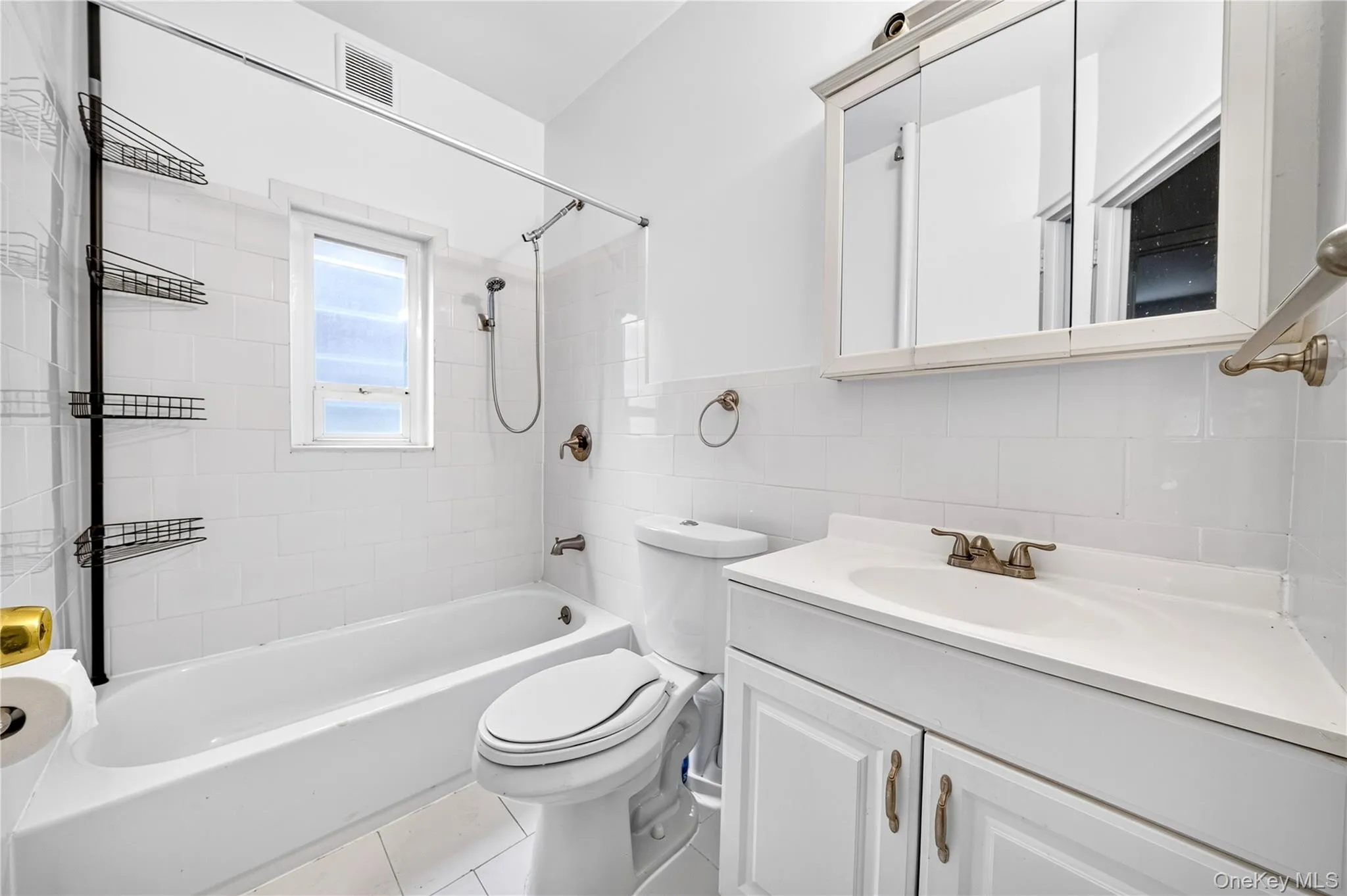 151-68 24th Avenue, New York, NY, 2 Bedrooms Bedrooms, 5 Rooms Rooms,2 BathroomsBathrooms,Residential,For Rent,24th,0,1055625 151-68 24th Avenue, New York, NY, 2 Bedrooms Bedrooms, 5 Rooms Rooms,2 BathroomsBathrooms,Residential,For Rent,24th,0,1055625