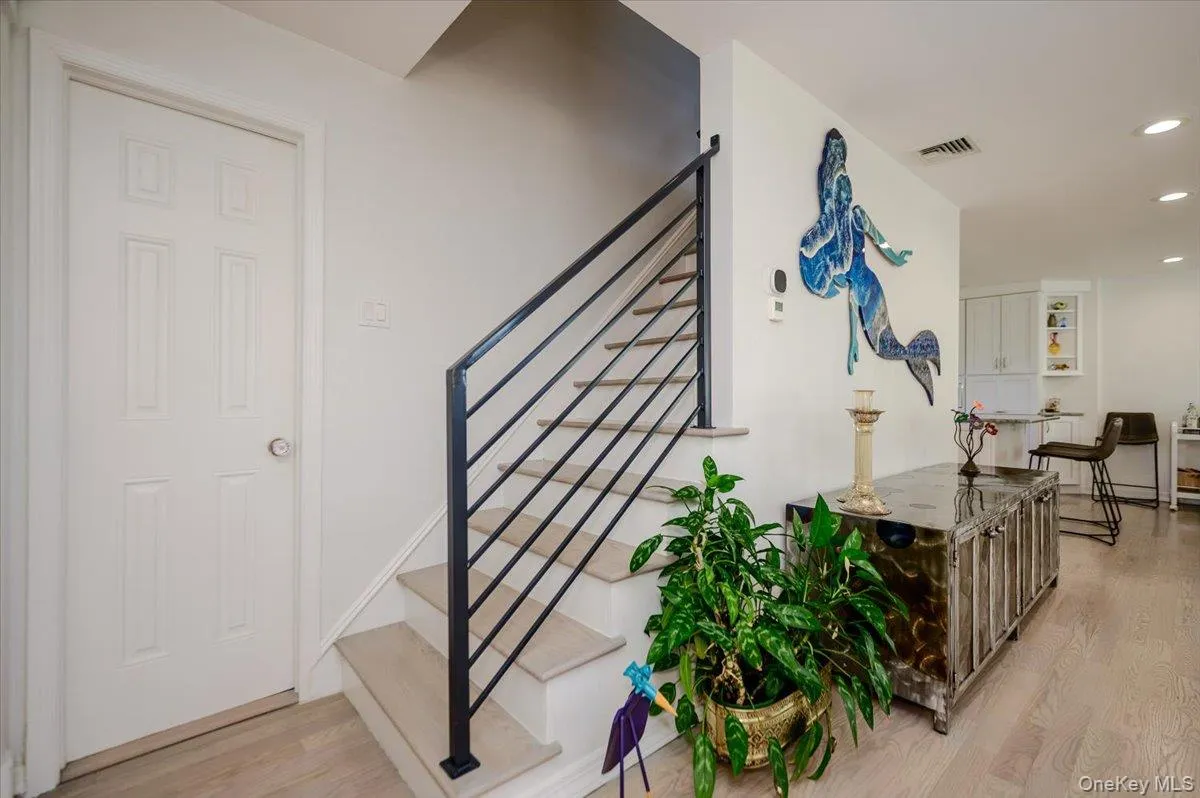 132 Blackheath Road, Hempstead, NY, 4 Bedrooms Bedrooms, 8 Rooms Rooms,3 BathroomsBathrooms,Residential,For Rent,Blackheath,0,1055626 132 Blackheath Road, Hempstead, NY, 4 Bedrooms Bedrooms, 8 Rooms Rooms,3 BathroomsBathrooms,Residential,For Rent,Blackheath,0,1055626