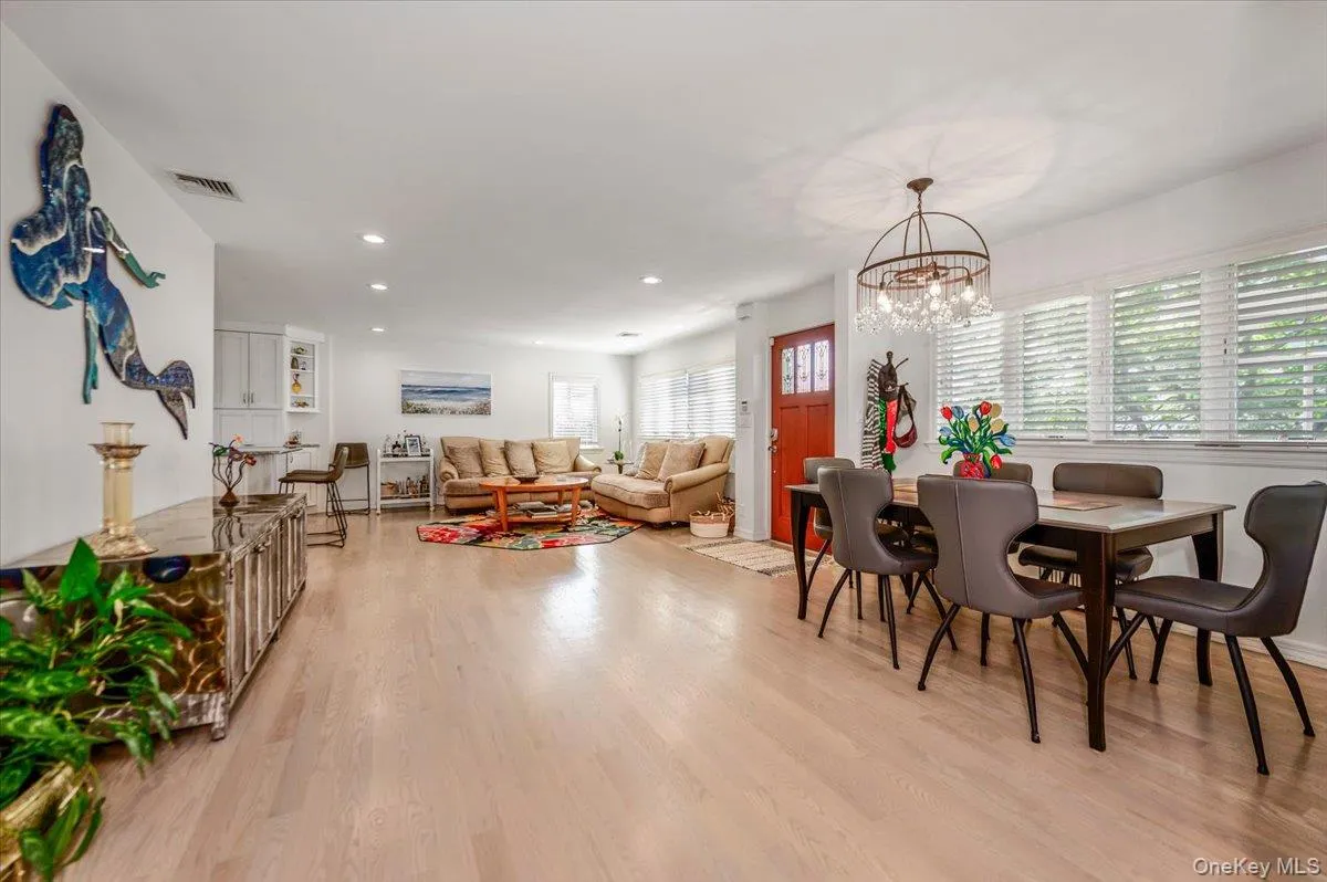 132 Blackheath Road, Hempstead, NY, 4 Bedrooms Bedrooms, 8 Rooms Rooms,3 BathroomsBathrooms,Residential,For Rent,Blackheath,0,1055626 132 Blackheath Road, Hempstead, NY, 4 Bedrooms Bedrooms, 8 Rooms Rooms,3 BathroomsBathrooms,Residential,For Rent,Blackheath,0,1055626