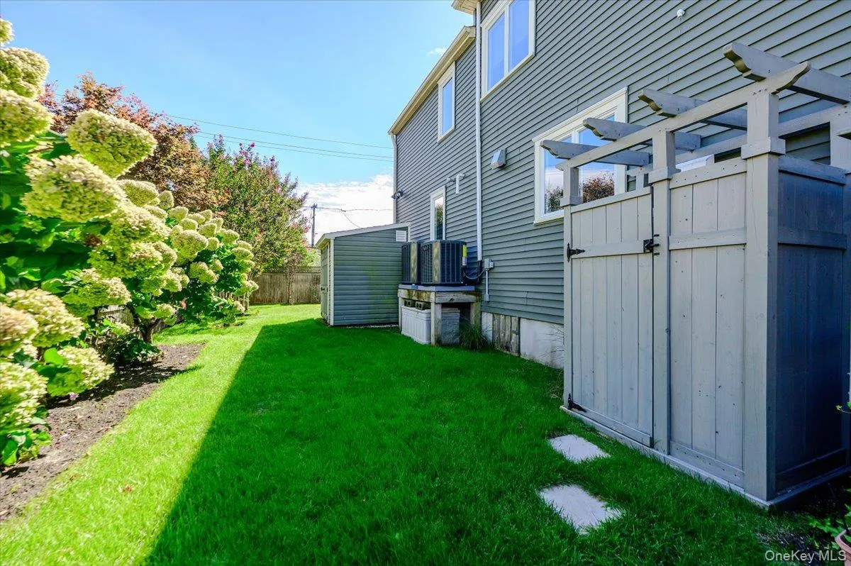 132 Blackheath Road, Hempstead, NY, 4 Bedrooms Bedrooms, 8 Rooms Rooms,3 BathroomsBathrooms,Residential,For Rent,Blackheath,0,1055626 132 Blackheath Road, Hempstead, NY, 4 Bedrooms Bedrooms, 8 Rooms Rooms,3 BathroomsBathrooms,Residential,For Rent,Blackheath,0,1055626