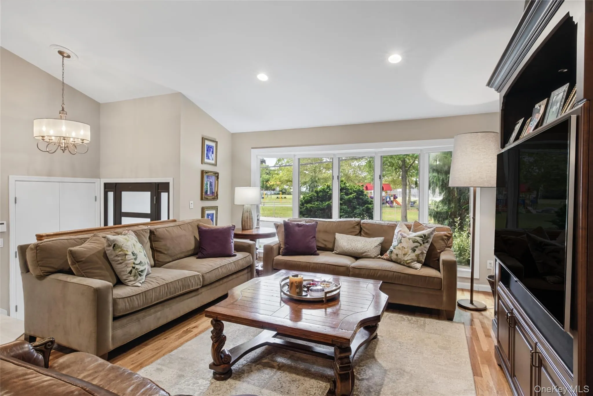 1875 Julian Lane, Hempstead, NY, 4 Bedrooms Bedrooms, 10 Rooms Rooms,2 BathroomsBathrooms,Residential,For Rent,Julian,0,1055630 1875 Julian Lane, Hempstead, NY, 4 Bedrooms Bedrooms, 10 Rooms Rooms,2 BathroomsBathrooms,Residential,For Rent,Julian,0,1055630