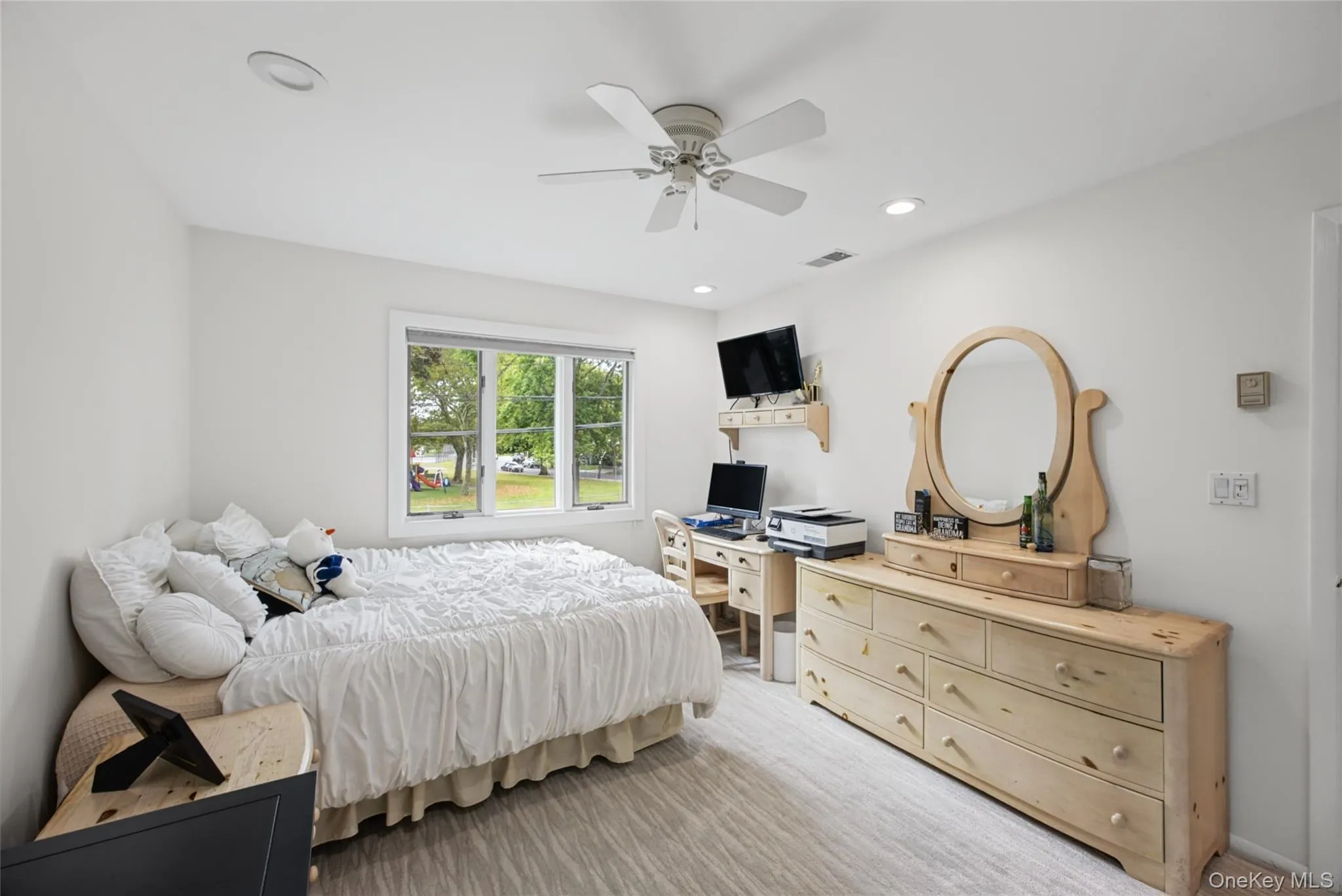 1875 Julian Lane, Hempstead, NY, 4 Bedrooms Bedrooms, 10 Rooms Rooms,2 BathroomsBathrooms,Residential,For Rent,Julian,0,1055630 1875 Julian Lane, Hempstead, NY, 4 Bedrooms Bedrooms, 10 Rooms Rooms,2 BathroomsBathrooms,Residential,For Rent,Julian,0,1055630