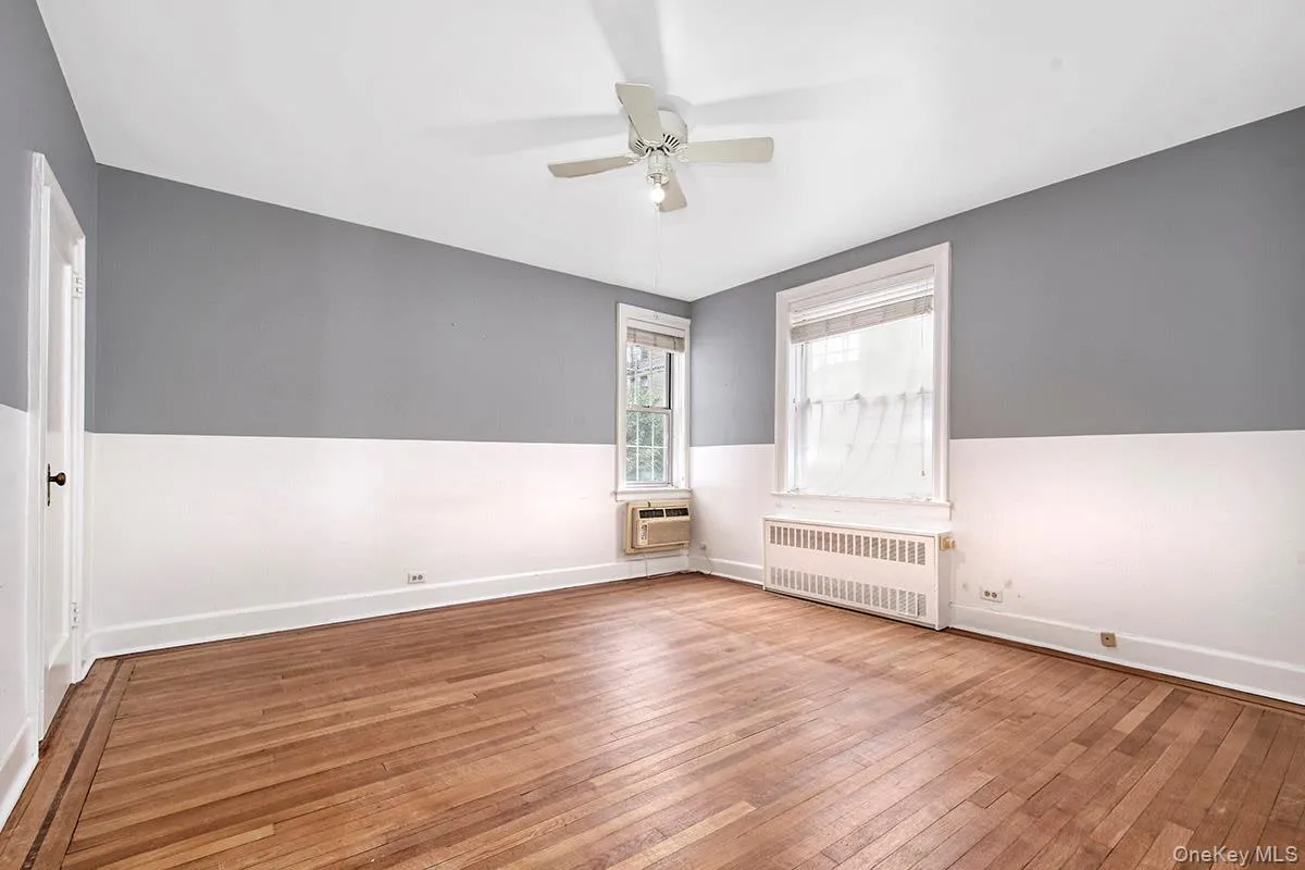16 Chatsworth Avenue, Mamaroneck, NY, 1 Bedroom Bedrooms, 4 Rooms Rooms,1 BathroomBathrooms,Residential,For Rent,Chatsworth,0,1055632 16 Chatsworth Avenue, Mamaroneck, NY, 1 Bedroom Bedrooms, 4 Rooms Rooms,1 BathroomBathrooms,Residential,For Rent,Chatsworth,0,1055632