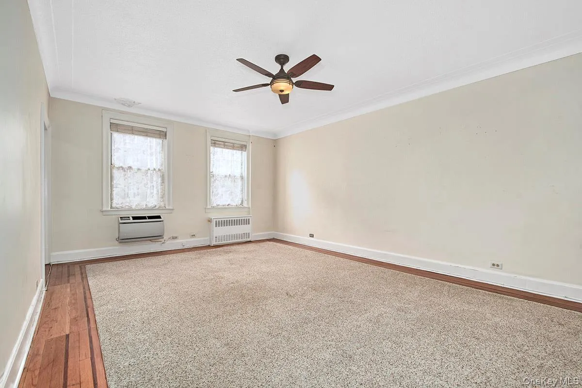 16 Chatsworth Avenue, Mamaroneck, NY, 1 Bedroom Bedrooms, 4 Rooms Rooms,1 BathroomBathrooms,Residential,For Rent,Chatsworth,0,1055632 16 Chatsworth Avenue, Mamaroneck, NY, 1 Bedroom Bedrooms, 4 Rooms Rooms,1 BathroomBathrooms,Residential,For Rent,Chatsworth,0,1055632