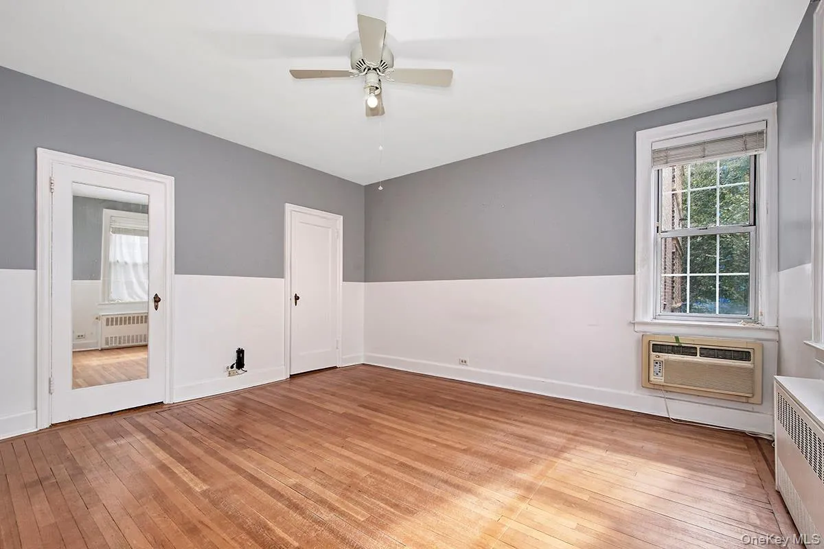 16 Chatsworth Avenue, Mamaroneck, NY, 1 Bedroom Bedrooms, 4 Rooms Rooms,1 BathroomBathrooms,Residential,For Rent,Chatsworth,0,1055632 16 Chatsworth Avenue, Mamaroneck, NY, 1 Bedroom Bedrooms, 4 Rooms Rooms,1 BathroomBathrooms,Residential,For Rent,Chatsworth,0,1055632