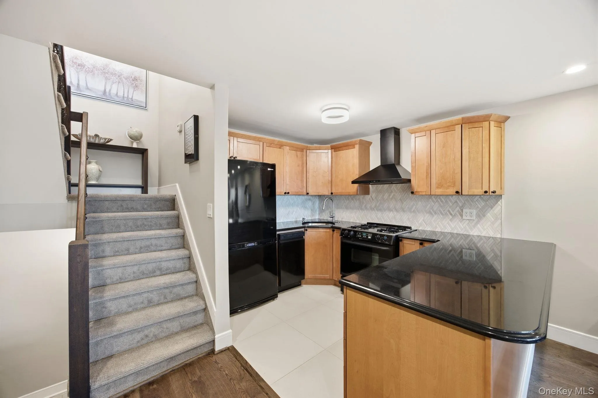 84-62 Austin Street, New York, NY, 1 Bedroom Bedrooms, 3 Rooms Rooms,1 BathroomBathrooms,Residential,For Rent,Austin,0,1055639 84-62 Austin Street, New York, NY, 1 Bedroom Bedrooms, 3 Rooms Rooms,1 BathroomBathrooms,Residential,For Rent,Austin,0,1055639