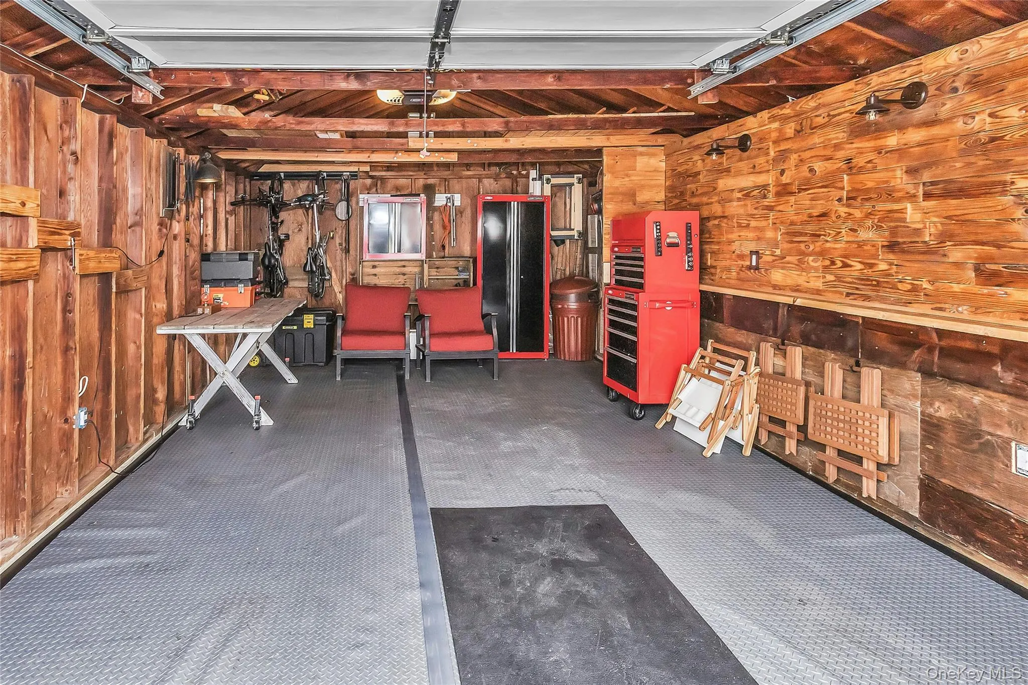 5 Plover Lane, Oyster Bay, NY, 2 Bedrooms Bedrooms, 5 Rooms Rooms,1 BathroomBathrooms,Residential,For Rent,Plover,0,1055640 5 Plover Lane, Oyster Bay, NY, 2 Bedrooms Bedrooms, 5 Rooms Rooms,1 BathroomBathrooms,Residential,For Rent,Plover,0,1055640