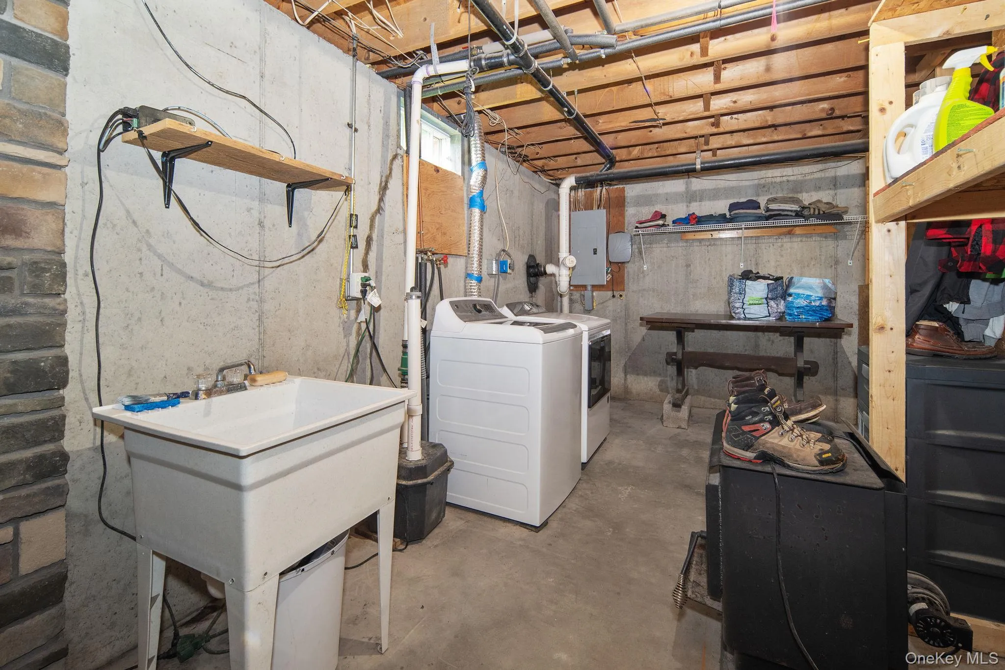 200 High Pine Meadows Rd Road, Out Of Area, NY, 3 Bedrooms Bedrooms, 8 Rooms Rooms,1 BathroomBathrooms,Residential,For Rent,High Pine Meadows Rd,0,1055651 200 High Pine Meadows Rd Road, Out Of Area, NY, 3 Bedrooms Bedrooms, 8 Rooms Rooms,1 BathroomBathrooms,Residential,For Rent,High Pine Meadows Rd,0,1055651