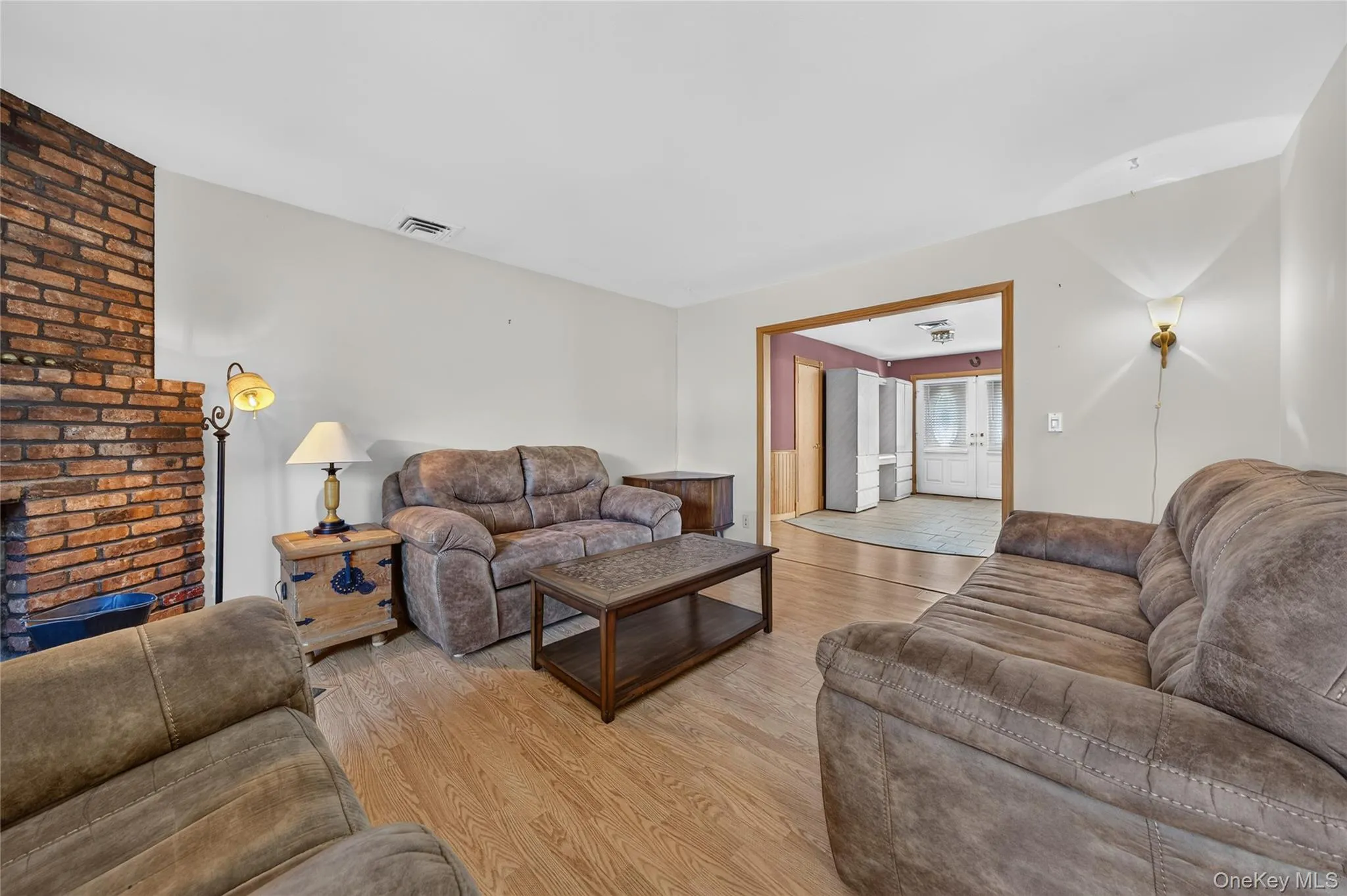 9 Groton Lane, Brookhaven, NY, 3 Bedrooms Bedrooms, 7 Rooms Rooms,2 BathroomsBathrooms,Residential,For Rent,Groton,0,1055652 9 Groton Lane, Brookhaven, NY, 3 Bedrooms Bedrooms, 7 Rooms Rooms,2 BathroomsBathrooms,Residential,For Rent,Groton,0,1055652