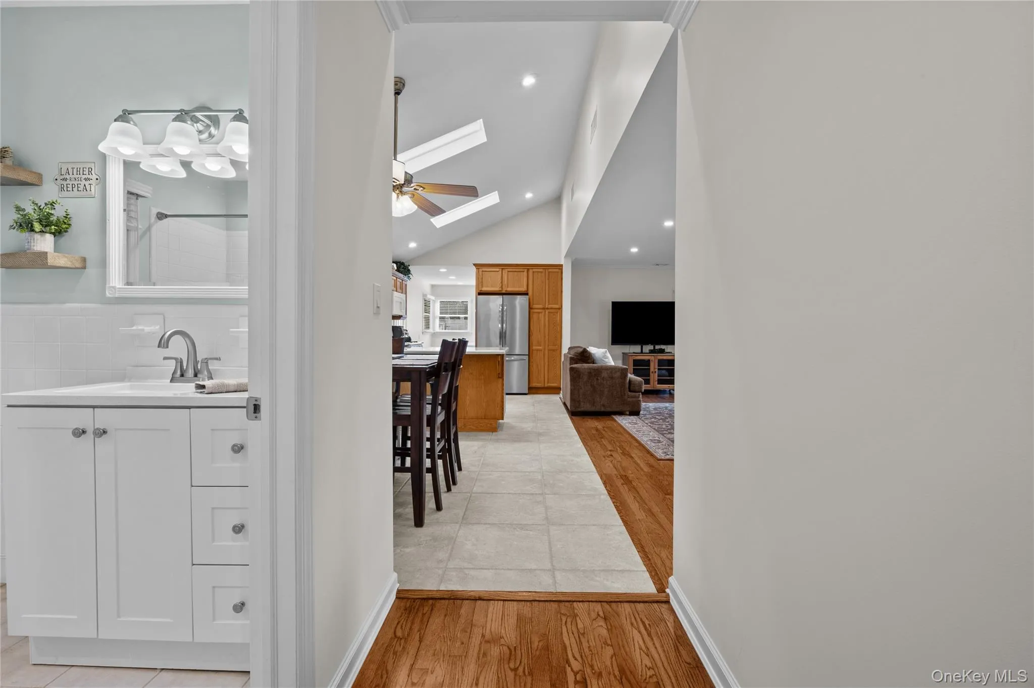 51 Beachfern Road, Brookhaven, NY, 3 Bedrooms Bedrooms, 7 Rooms Rooms,2 BathroomsBathrooms,Residential,For Rent,Beachfern,0,1055660 51 Beachfern Road, Brookhaven, NY, 3 Bedrooms Bedrooms, 7 Rooms Rooms,2 BathroomsBathrooms,Residential,For Rent,Beachfern,0,1055660
