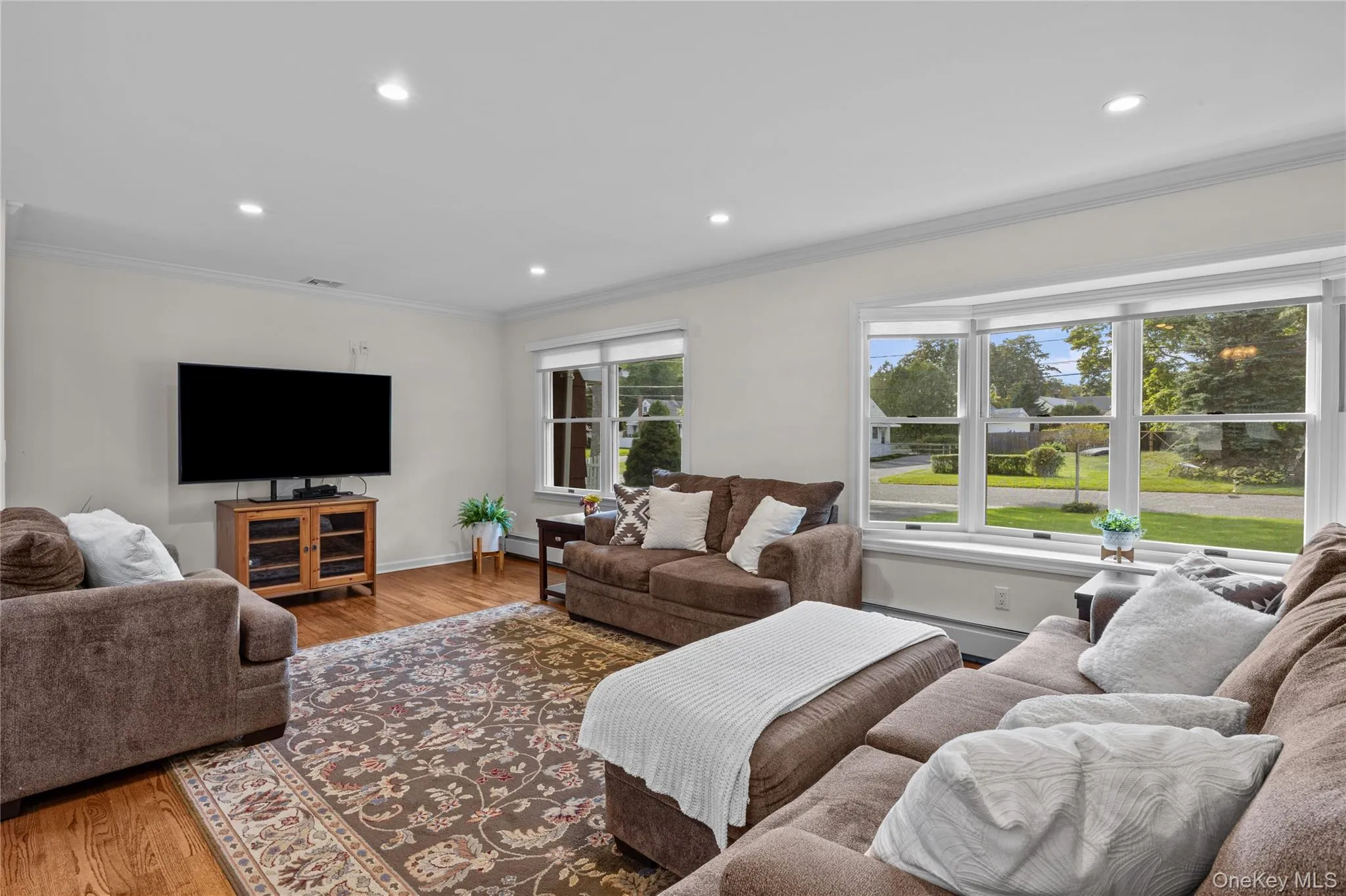 51 Beachfern Road, Brookhaven, NY, 3 Bedrooms Bedrooms, 7 Rooms Rooms,2 BathroomsBathrooms,Residential,For Rent,Beachfern,0,1055660 51 Beachfern Road, Brookhaven, NY, 3 Bedrooms Bedrooms, 7 Rooms Rooms,2 BathroomsBathrooms,Residential,For Rent,Beachfern,0,1055660