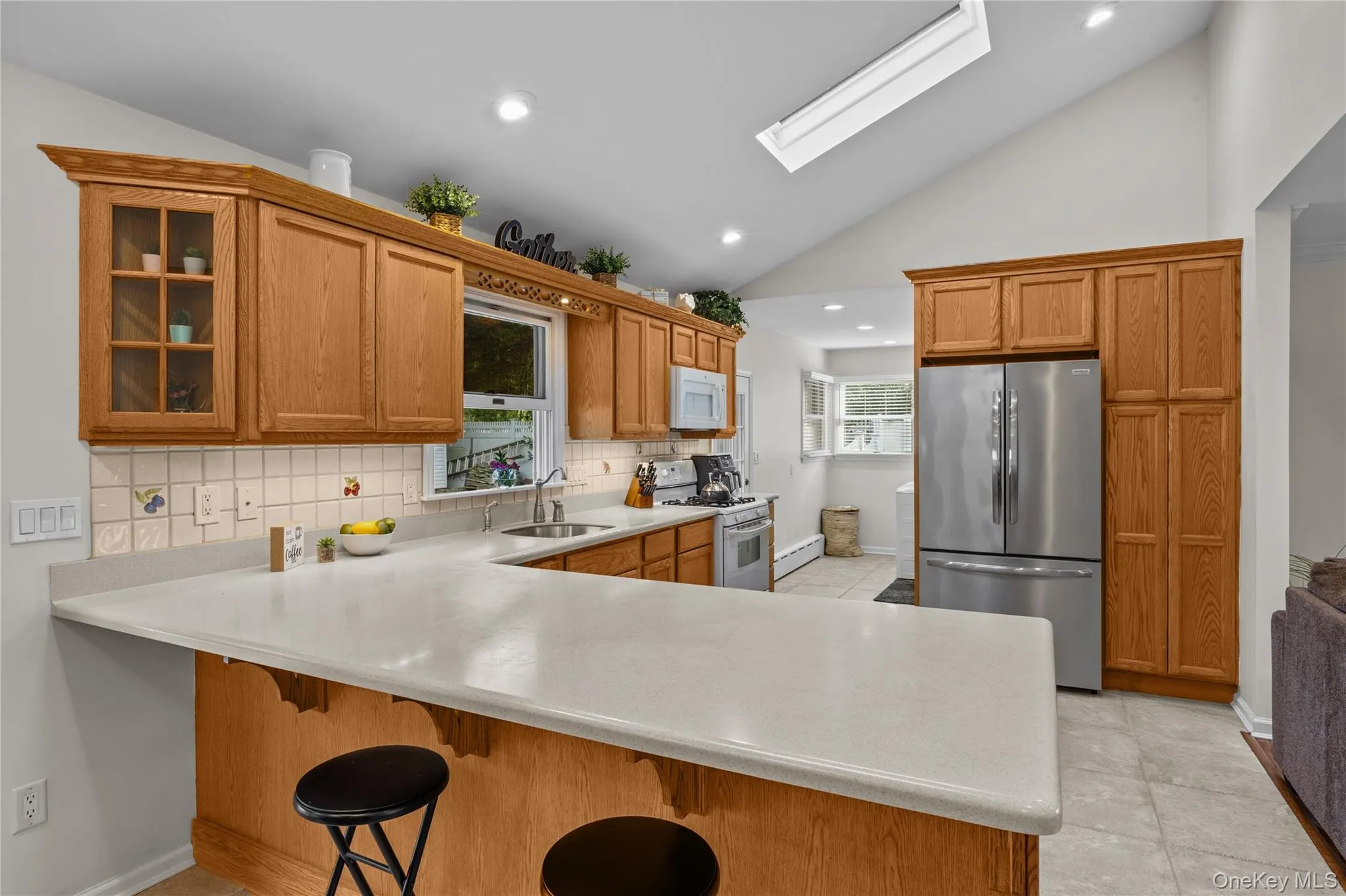 51 Beachfern Road, Brookhaven, NY, 3 Bedrooms Bedrooms, 7 Rooms Rooms,2 BathroomsBathrooms,Residential,For Rent,Beachfern,0,1055660 51 Beachfern Road, Brookhaven, NY, 3 Bedrooms Bedrooms, 7 Rooms Rooms,2 BathroomsBathrooms,Residential,For Rent,Beachfern,0,1055660