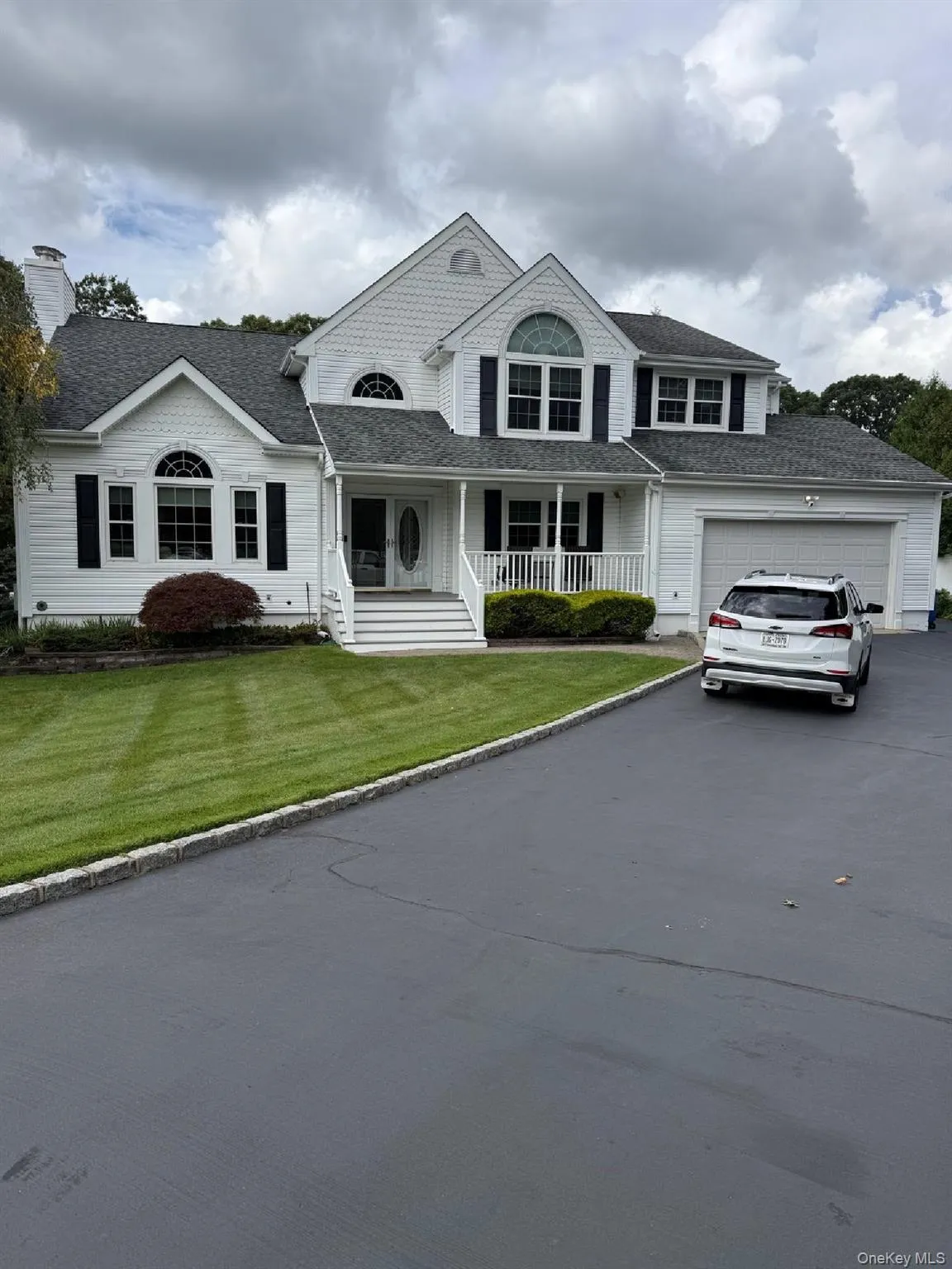 26 Layton Lane, Brookhaven, NY, 5 Bedrooms Bedrooms, 12 Rooms Rooms,4 BathroomsBathrooms,Residential,For Rent,Layton,0,1055661 26 Layton Lane, Brookhaven, NY, 5 Bedrooms Bedrooms, 12 Rooms Rooms,4 BathroomsBathrooms,Residential,For Rent,Layton,0,1055661