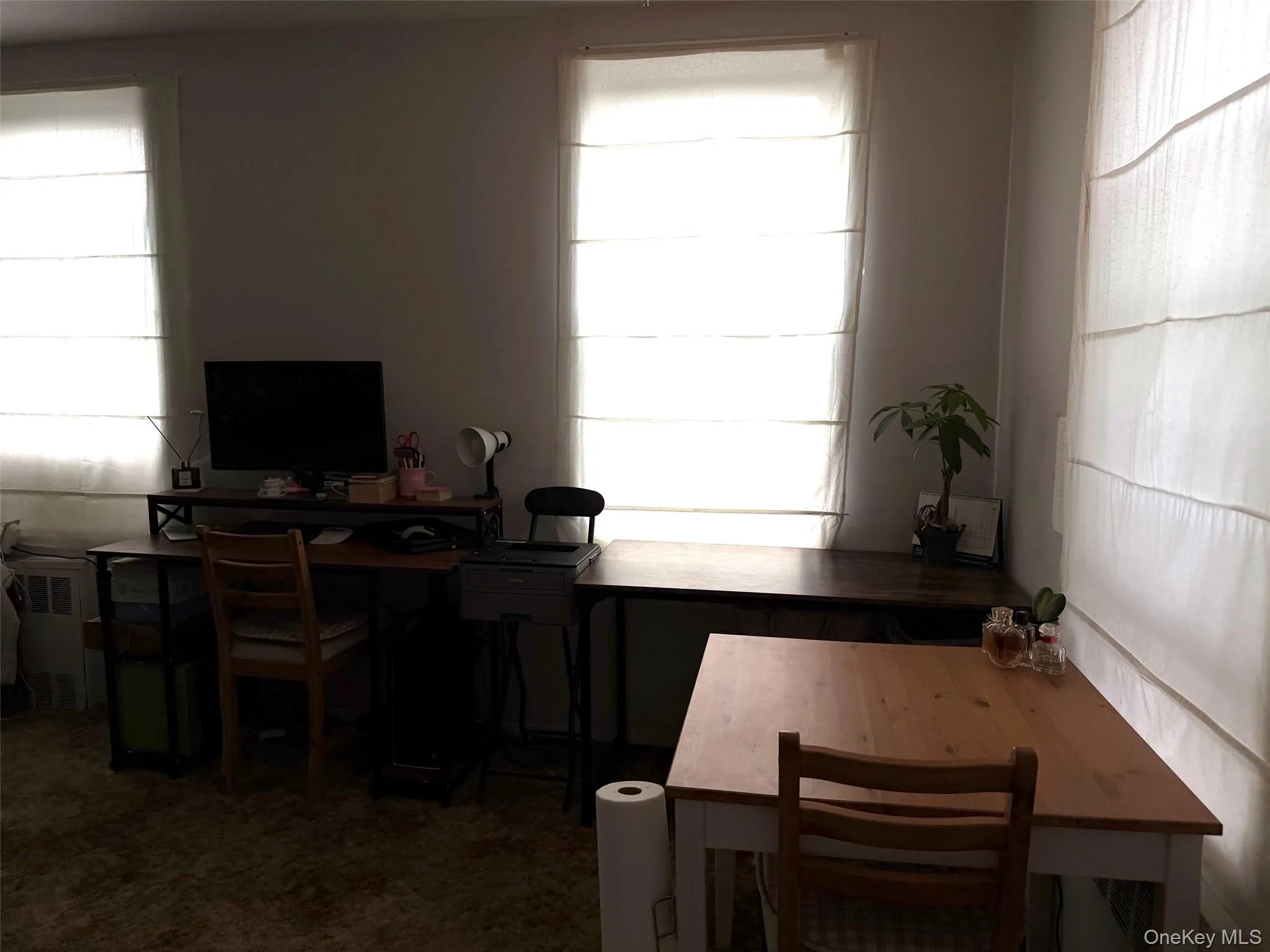 88-30 182nd Street, New York, NY, 3 Rooms Rooms,1 BathroomBathrooms,Residential,For Rent,182nd,0,1055662 88-30 182nd Street, New York, NY, 3 Rooms Rooms,1 BathroomBathrooms,Residential,For Rent,182nd,0,1055662