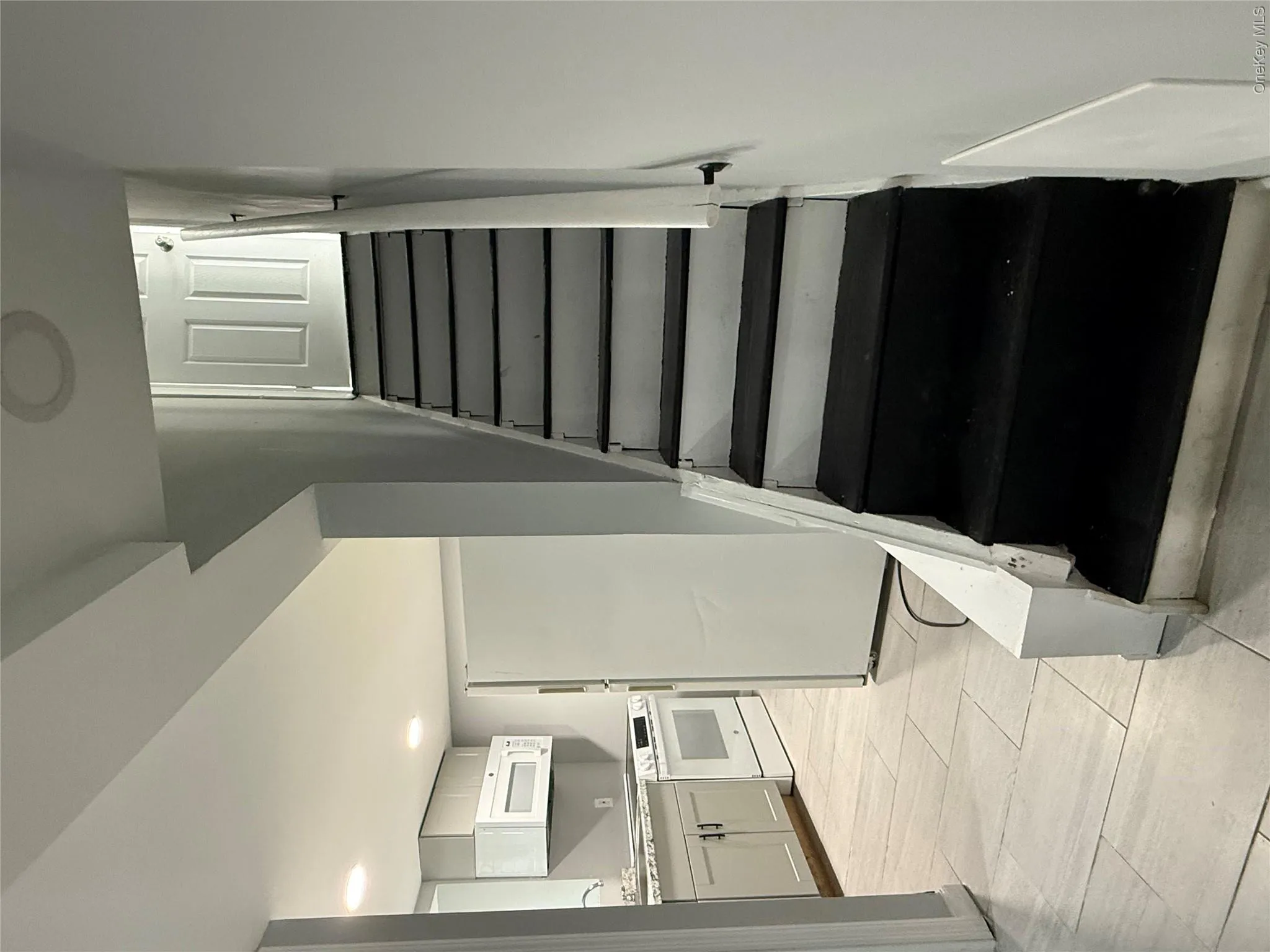 122 Dehnhoff Avenue, Hempstead, NY, 3 Bedrooms Bedrooms, 11 Rooms Rooms,2 BathroomsBathrooms,Residential,For Rent,Dehnhoff,0,1055663 122 Dehnhoff Avenue, Hempstead, NY, 3 Bedrooms Bedrooms, 11 Rooms Rooms,2 BathroomsBathrooms,Residential,For Rent,Dehnhoff,0,1055663