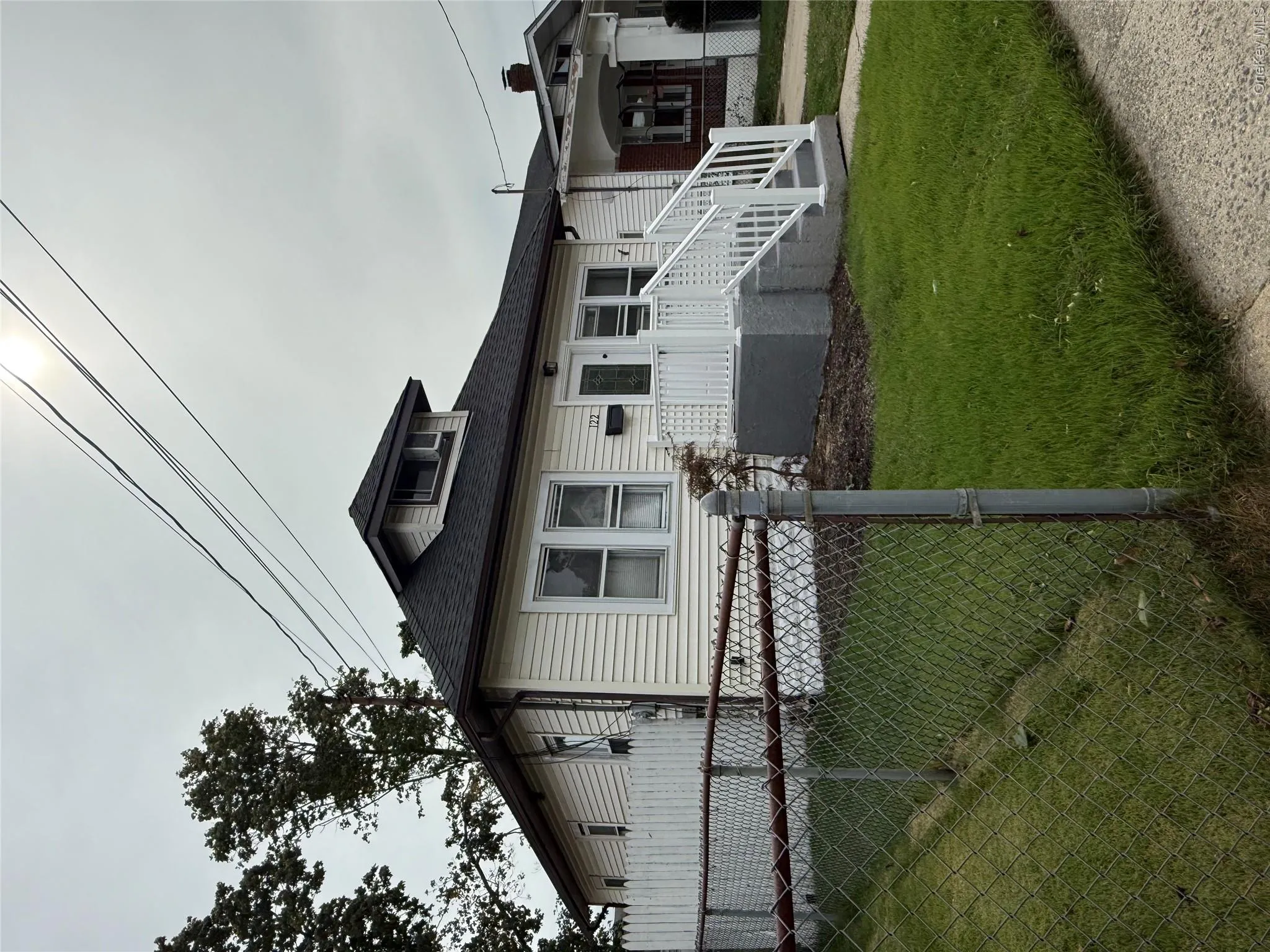 122 Dehnhoff Avenue, Hempstead, NY, 3 Bedrooms Bedrooms, 11 Rooms Rooms,2 BathroomsBathrooms,Residential,For Rent,Dehnhoff,0,1055663 122 Dehnhoff Avenue, Hempstead, NY, 3 Bedrooms Bedrooms, 11 Rooms Rooms,2 BathroomsBathrooms,Residential,For Rent,Dehnhoff,0,1055663