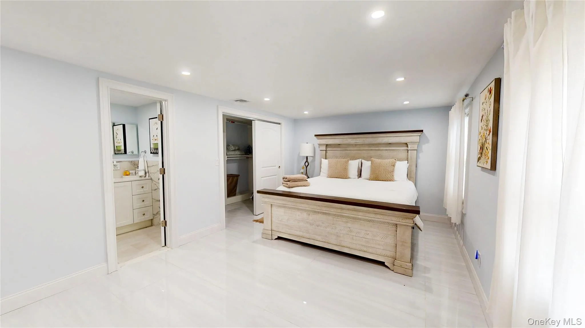 41 Campus Drive, Brookhaven, NY, 4 Bedrooms Bedrooms, 10 Rooms Rooms,2 BathroomsBathrooms,Residential,For Rent,Campus,0,1055665 41 Campus Drive, Brookhaven, NY, 4 Bedrooms Bedrooms, 10 Rooms Rooms,2 BathroomsBathrooms,Residential,For Rent,Campus,0,1055665