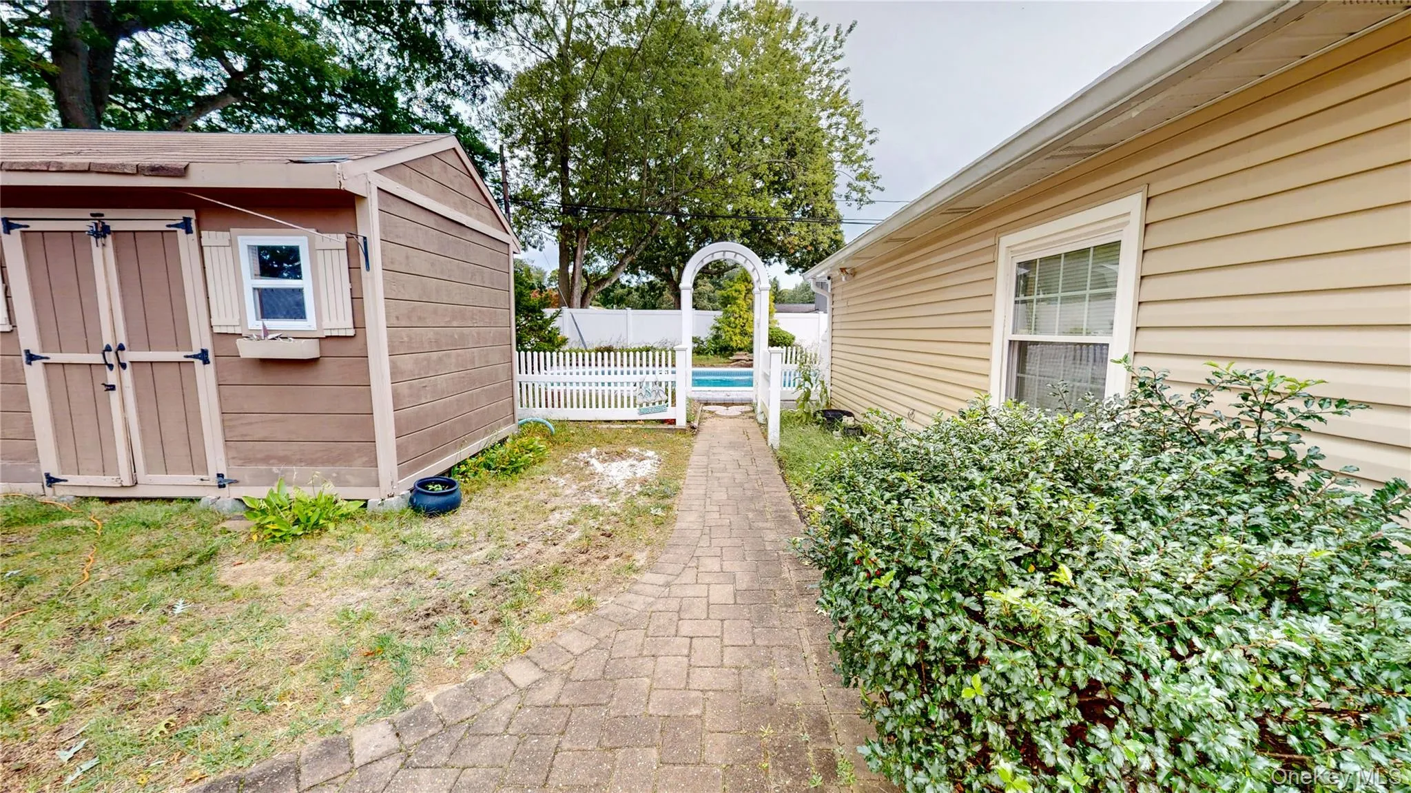 41 Campus Drive, Brookhaven, NY, 4 Bedrooms Bedrooms, 10 Rooms Rooms,2 BathroomsBathrooms,Residential,For Rent,Campus,0,1055665 41 Campus Drive, Brookhaven, NY, 4 Bedrooms Bedrooms, 10 Rooms Rooms,2 BathroomsBathrooms,Residential,For Rent,Campus,0,1055665