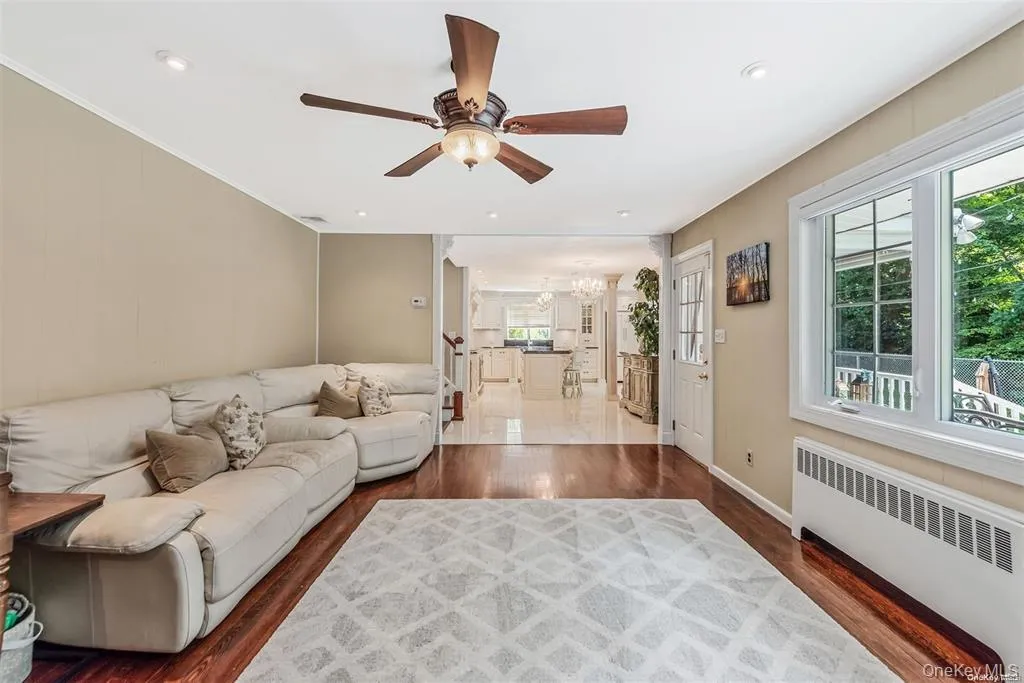 23 Barry Drive, Glen Cove, NY, 4 Bedrooms Bedrooms, 9 Rooms Rooms,2 BathroomsBathrooms,Residential,For Rent,Barry,0,1055666 23 Barry Drive, Glen Cove, NY, 4 Bedrooms Bedrooms, 9 Rooms Rooms,2 BathroomsBathrooms,Residential,For Rent,Barry,0,1055666