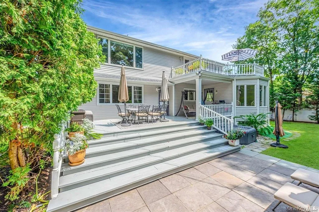23 Barry Drive, Glen Cove, NY, 4 Bedrooms Bedrooms, 9 Rooms Rooms,2 BathroomsBathrooms,Residential,For Rent,Barry,0,1055666 23 Barry Drive, Glen Cove, NY, 4 Bedrooms Bedrooms, 9 Rooms Rooms,2 BathroomsBathrooms,Residential,For Rent,Barry,0,1055666