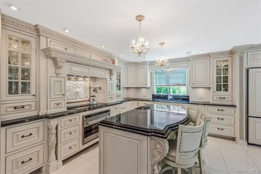 23 Barry Drive, Glen Cove, NY, 4 Bedrooms Bedrooms, 9 Rooms Rooms,2 BathroomsBathrooms,Residential,For Rent,Barry,0,1055666 23 Barry Drive, Glen Cove, NY, 4 Bedrooms Bedrooms, 9 Rooms Rooms,2 BathroomsBathrooms,Residential,For Rent,Barry,0,1055666