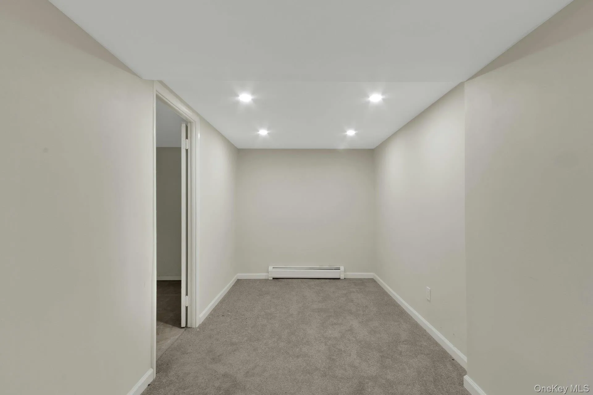 61 Rolling Ridge Road, Clarkstown, NY, 6 Bedrooms Bedrooms, 13 Rooms Rooms,3 BathroomsBathrooms,Residential,For Rent,Rolling Ridge,0,1055668 61 Rolling Ridge Road, Clarkstown, NY, 6 Bedrooms Bedrooms, 13 Rooms Rooms,3 BathroomsBathrooms,Residential,For Rent,Rolling Ridge,0,1055668