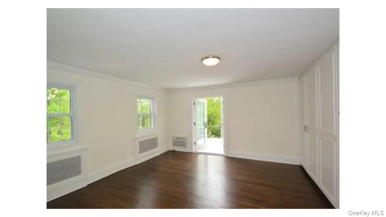 2 Arleigh Road, North Hempstead, NY, 5 Bedrooms Bedrooms, 15 Rooms Rooms,4 BathroomsBathrooms,Residential,For Rent,Arleigh,0,1055669 2 Arleigh Road, North Hempstead, NY, 5 Bedrooms Bedrooms, 15 Rooms Rooms,4 BathroomsBathrooms,Residential,For Rent,Arleigh,0,1055669