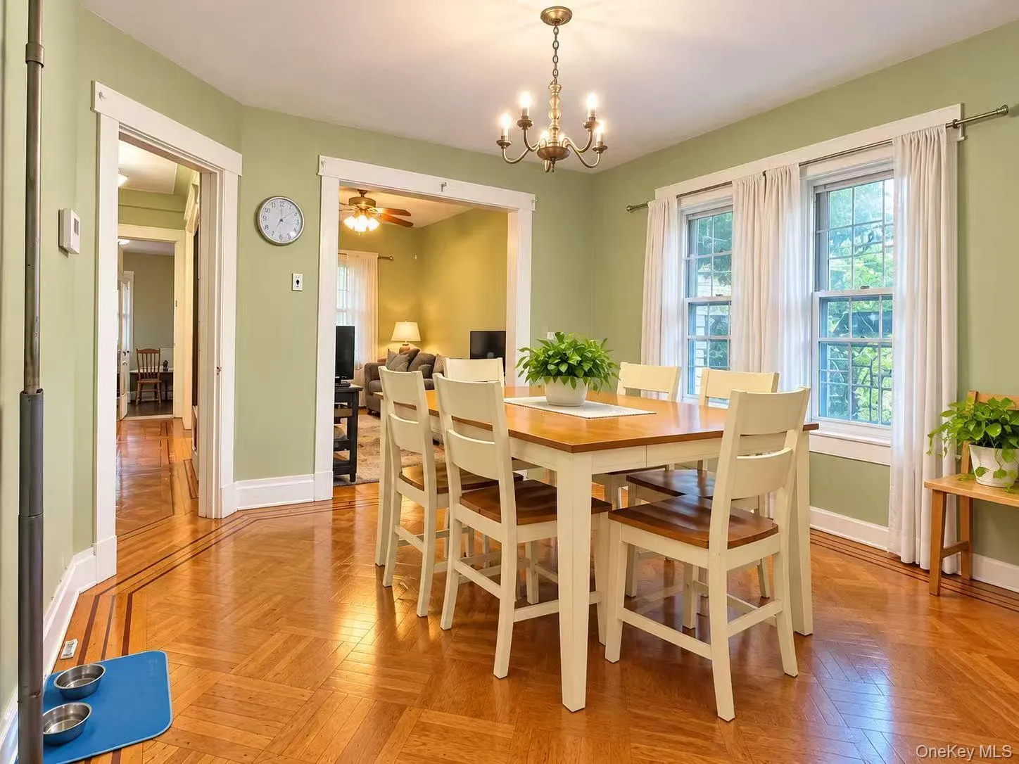 90-71 178th Street, New York, NY, 3 Bedrooms Bedrooms, 7 Rooms Rooms,1 BathroomBathrooms,Residential,For Rent,178th,0,1055672 90-71 178th Street, New York, NY, 3 Bedrooms Bedrooms, 7 Rooms Rooms,1 BathroomBathrooms,Residential,For Rent,178th,0,1055672
