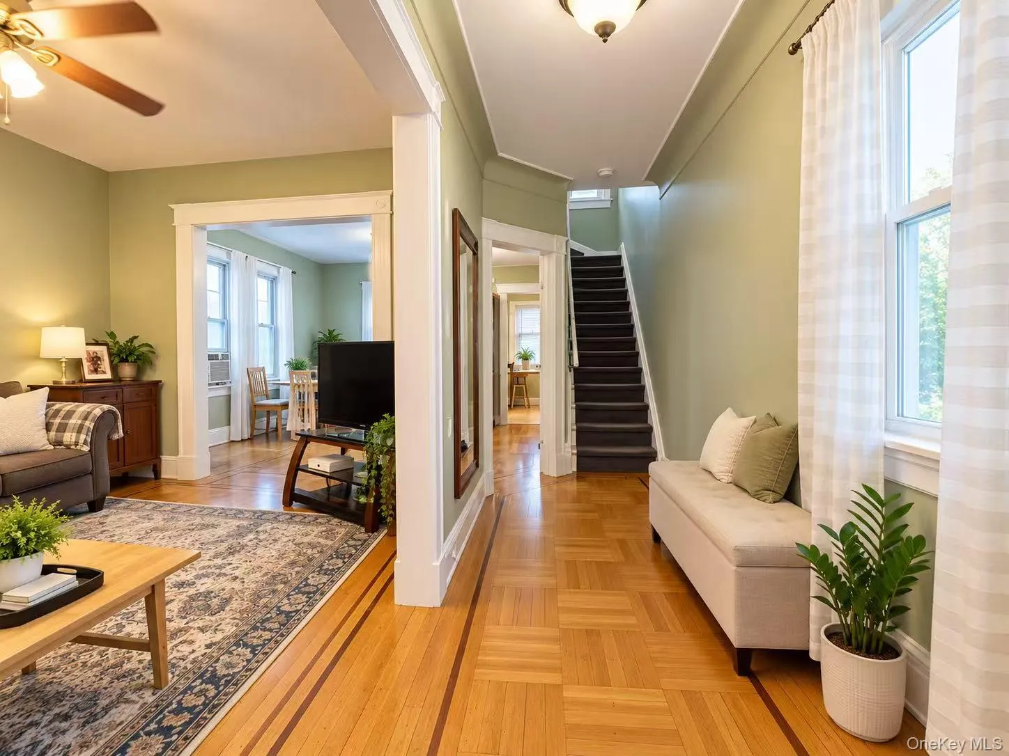 90-71 178th Street, New York, NY, 3 Bedrooms Bedrooms, 7 Rooms Rooms,1 BathroomBathrooms,Residential,For Rent,178th,0,1055672 90-71 178th Street, New York, NY, 3 Bedrooms Bedrooms, 7 Rooms Rooms,1 BathroomBathrooms,Residential,For Rent,178th,0,1055672
