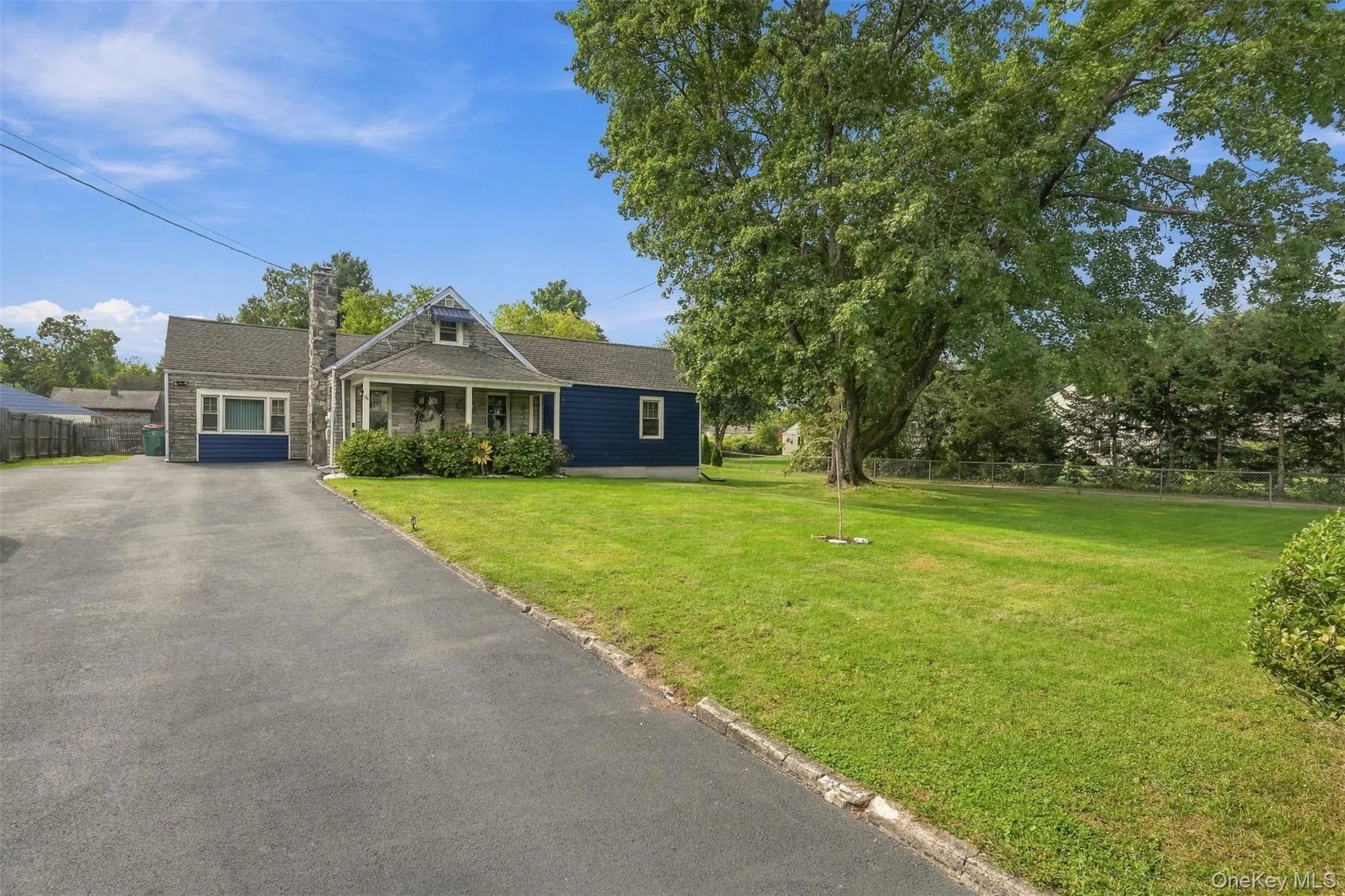 34 Adams Street, Poughkeepsie (town), NY, 2 Bedrooms Bedrooms, 7 Rooms Rooms,1 BathroomBathrooms,Residential,For Rent,Adams,0,1055673 34 Adams Street, Poughkeepsie (town), NY, 2 Bedrooms Bedrooms, 7 Rooms Rooms,1 BathroomBathrooms,Residential,For Rent,Adams,0,1055673