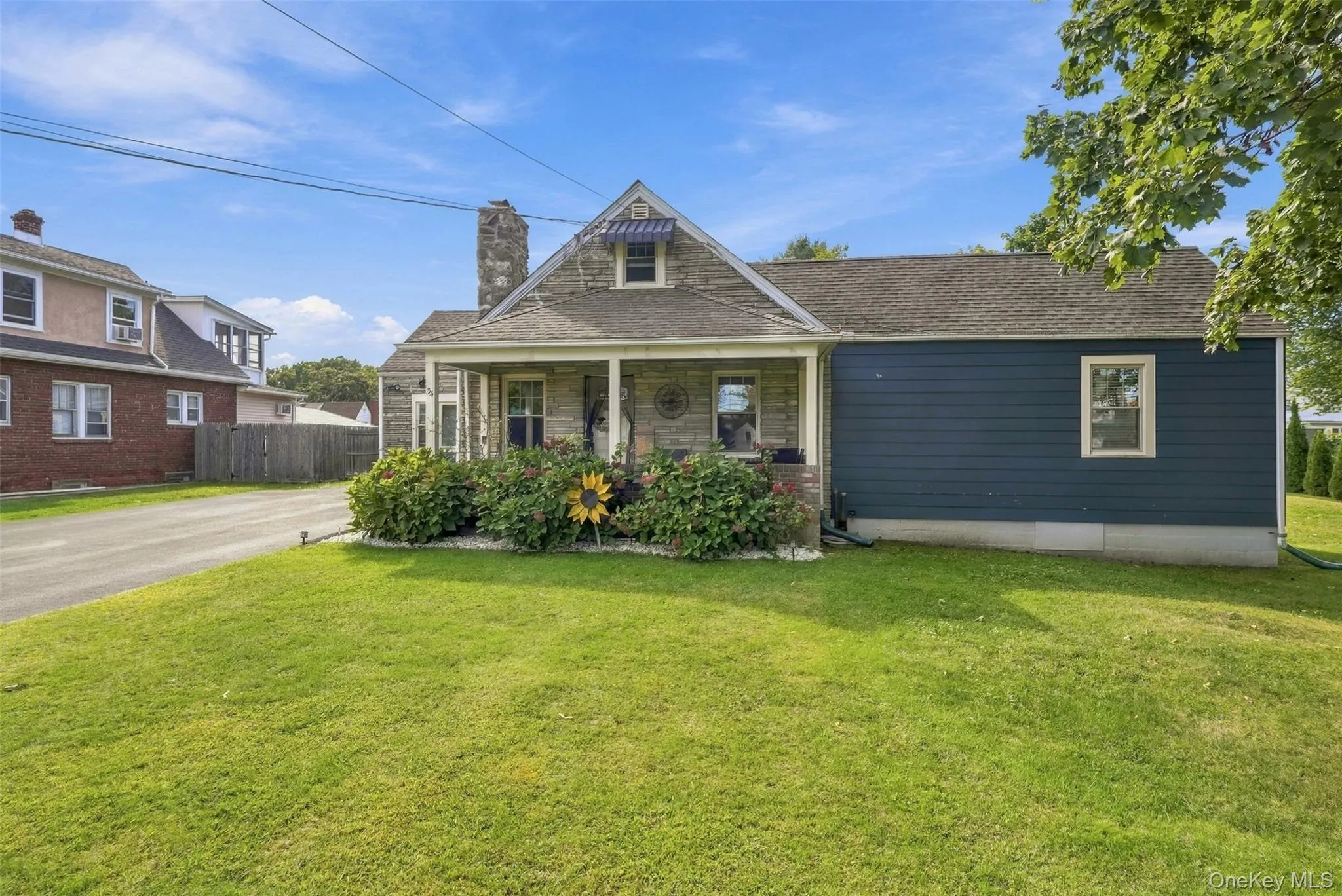 34 Adams Street, Poughkeepsie (town), NY, 2 Bedrooms Bedrooms, 7 Rooms Rooms,1 BathroomBathrooms,Residential,For Rent,Adams,0,1055673 34 Adams Street, Poughkeepsie (town), NY, 2 Bedrooms Bedrooms, 7 Rooms Rooms,1 BathroomBathrooms,Residential,For Rent,Adams,0,1055673