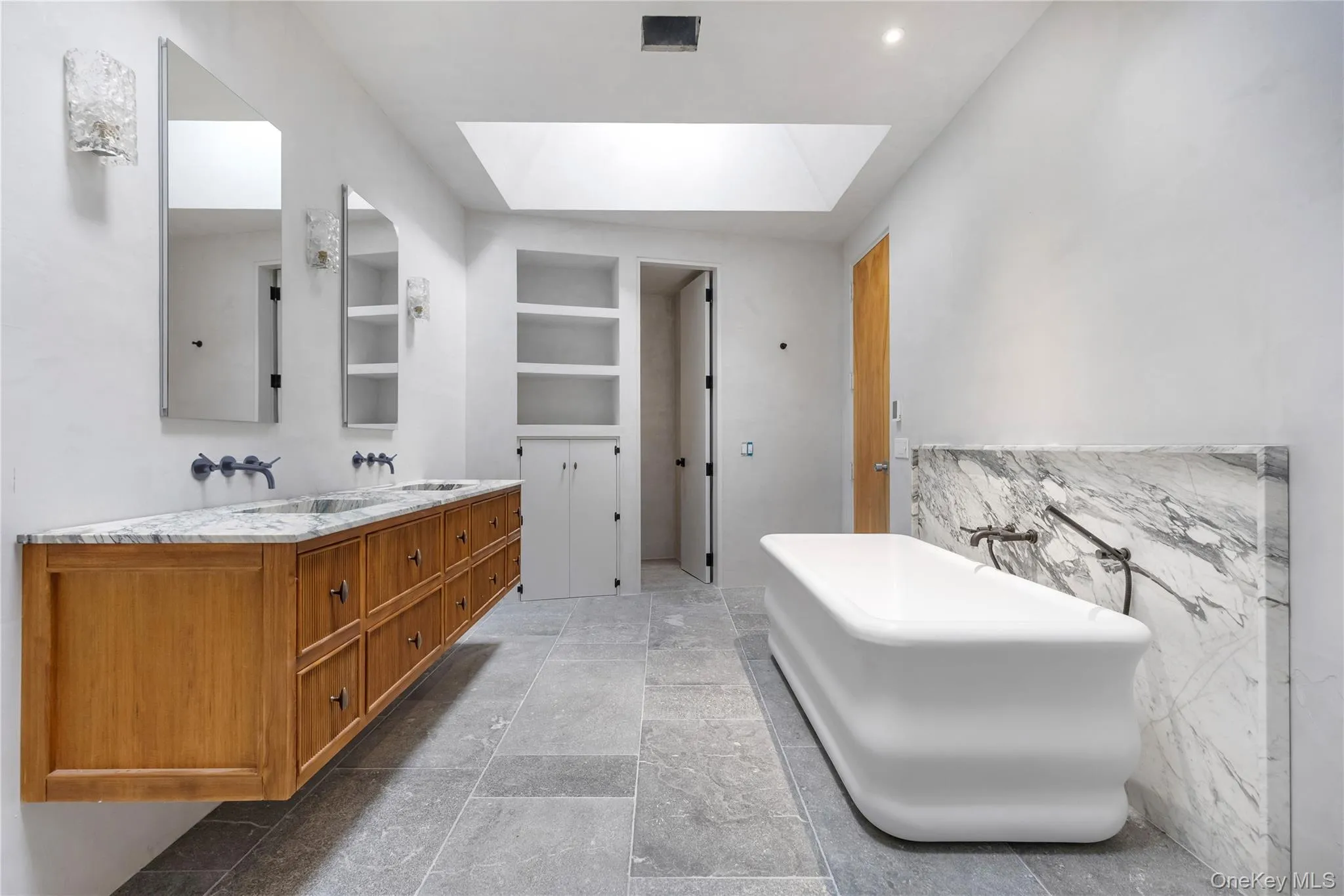 37 Sarles Street, North Castle, NY, 5 Bedrooms Bedrooms, 10 Rooms Rooms,6 BathroomsBathrooms,Residential,For Rent,Sarles,0,1055687 37 Sarles Street, North Castle, NY, 5 Bedrooms Bedrooms, 10 Rooms Rooms,6 BathroomsBathrooms,Residential,For Rent,Sarles,0,1055687