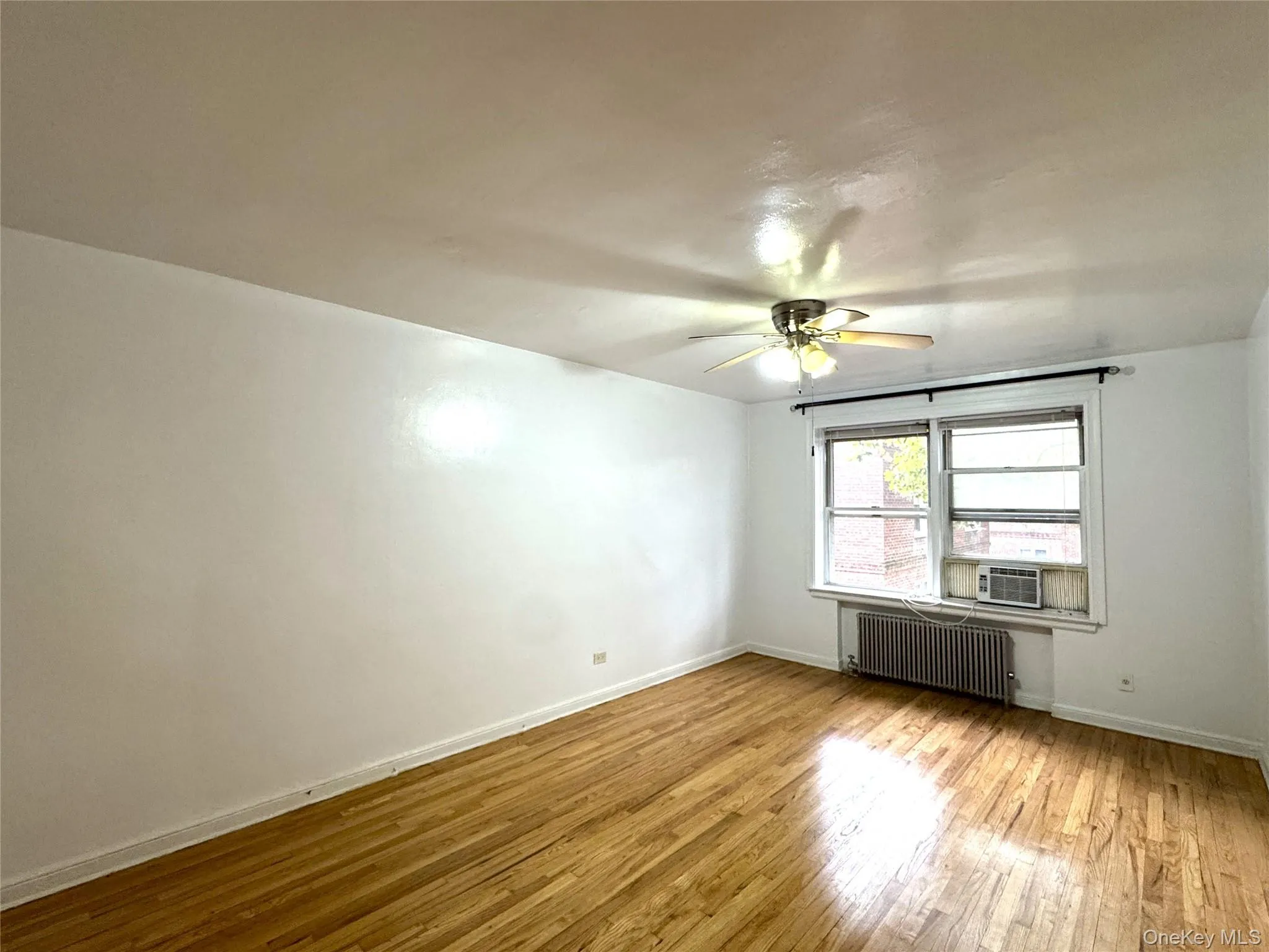 141-35 79th Avenue, New York, NY, 1 Bedroom Bedrooms, 4 Rooms Rooms,1 BathroomBathrooms,Residential,For Rent,79th,0,1055689 141-35 79th Avenue, New York, NY, 1 Bedroom Bedrooms, 4 Rooms Rooms,1 BathroomBathrooms,Residential,For Rent,79th,0,1055689