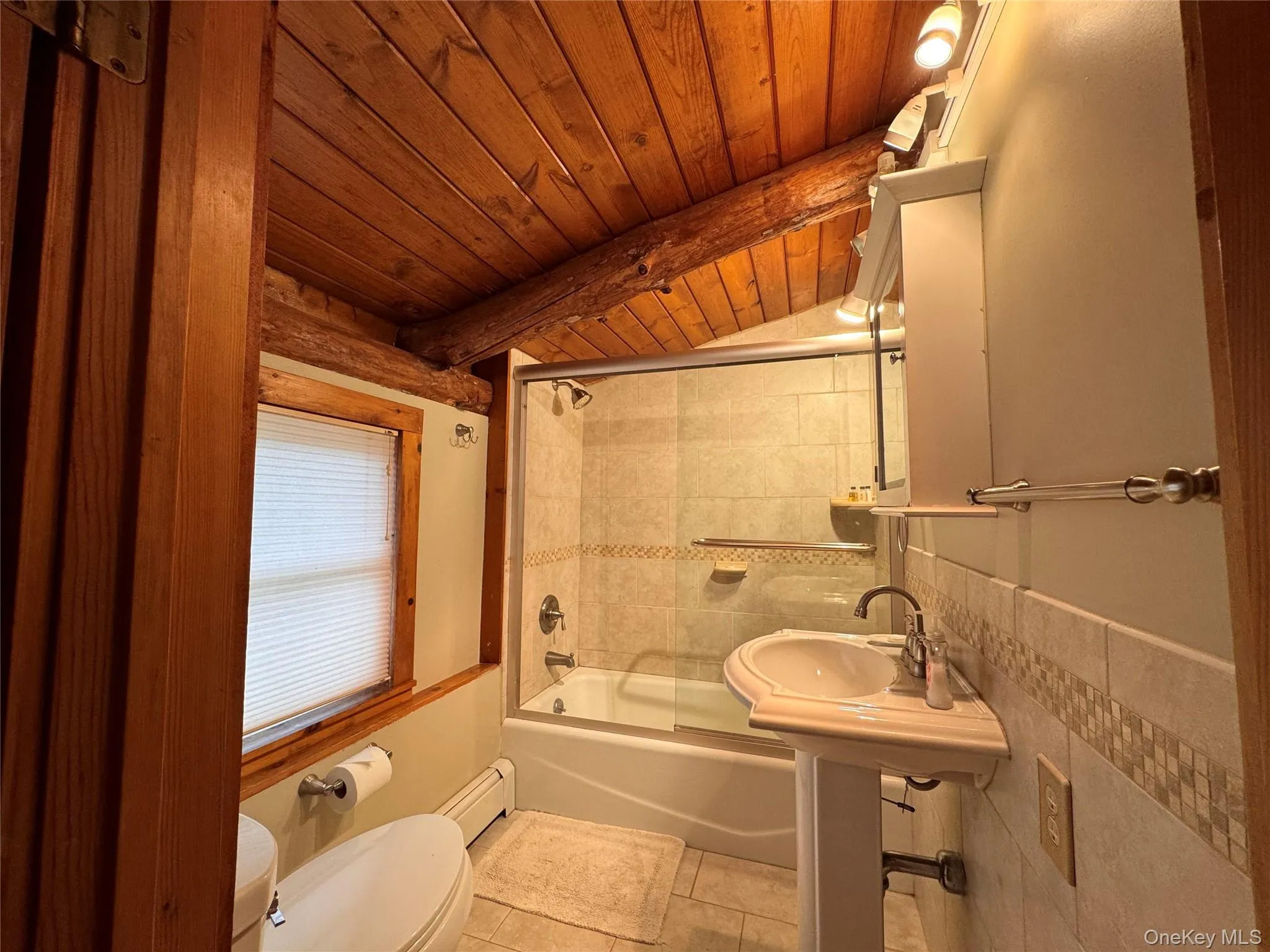 184 Tally Ho Road, Middletown, NY, 3 Bedrooms Bedrooms, 8 Rooms Rooms,2 BathroomsBathrooms,Residential Lease,For Rent,Tally Ho,0,1055701 184 Tally Ho Road, Middletown, NY, 3 Bedrooms Bedrooms, 8 Rooms Rooms,2 BathroomsBathrooms,Residential Lease,For Rent,Tally Ho,0,1055701