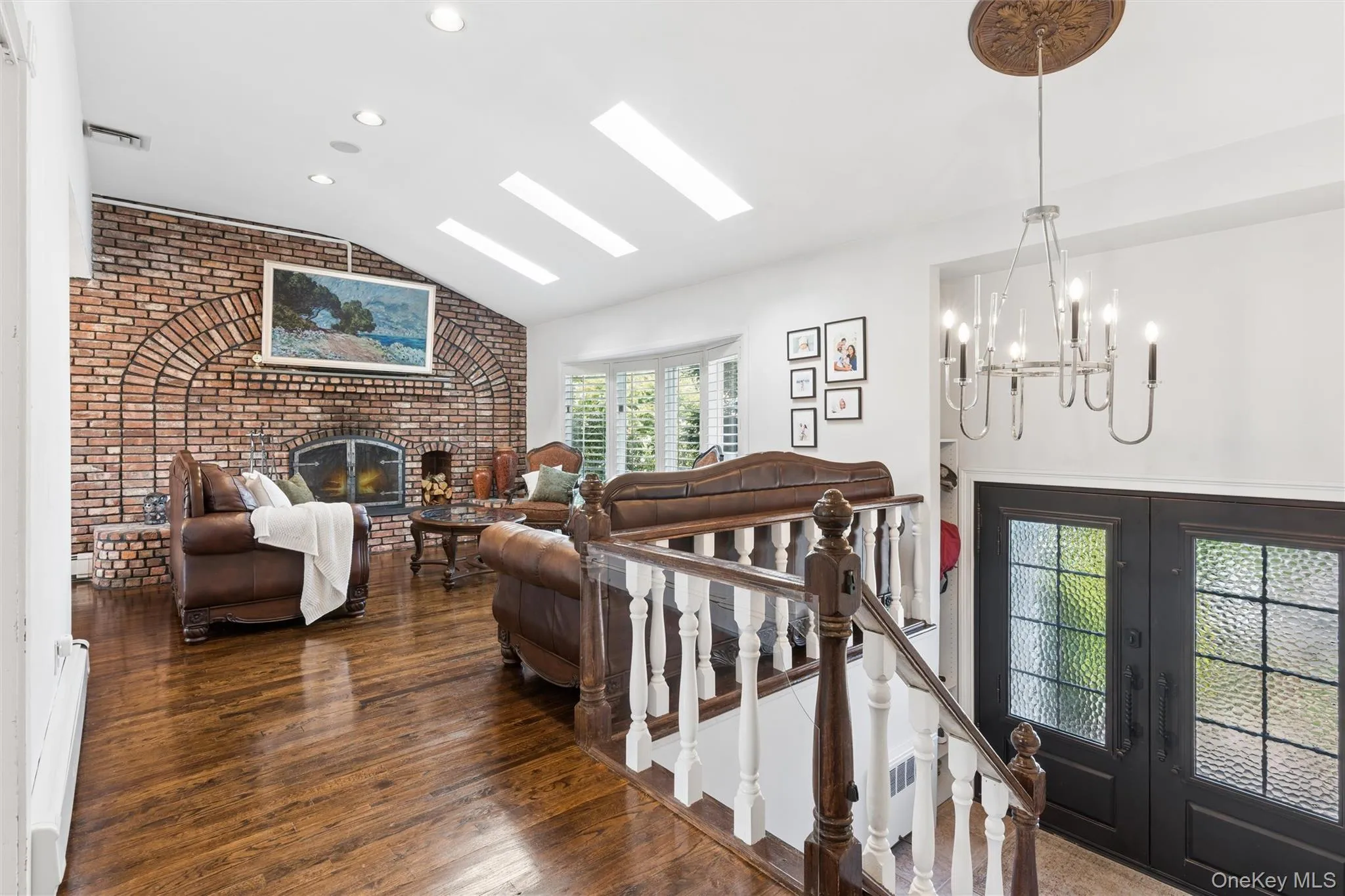1650 James Street, Hempstead, NY, 4 Bedrooms Bedrooms, 9 Rooms Rooms,2 BathroomsBathrooms,Residential,For Rent,James,0,1055702 1650 James Street, Hempstead, NY, 4 Bedrooms Bedrooms, 9 Rooms Rooms,2 BathroomsBathrooms,Residential,For Rent,James,0,1055702