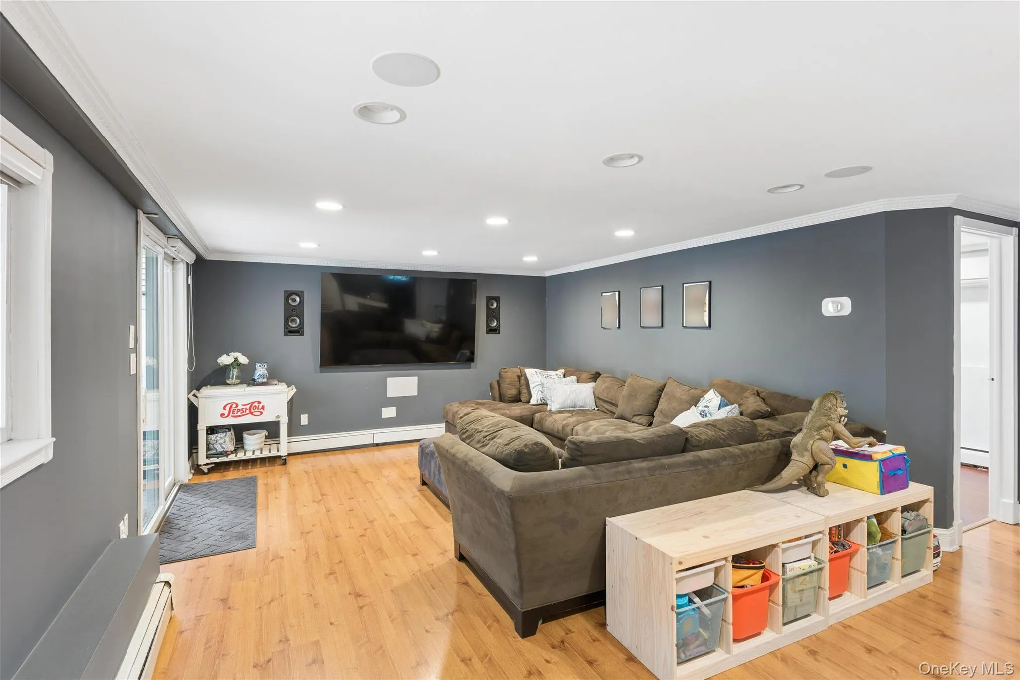 1650 James Street, Hempstead, NY, 4 Bedrooms Bedrooms, 9 Rooms Rooms,2 BathroomsBathrooms,Residential,For Rent,James,0,1055702 1650 James Street, Hempstead, NY, 4 Bedrooms Bedrooms, 9 Rooms Rooms,2 BathroomsBathrooms,Residential,For Rent,James,0,1055702