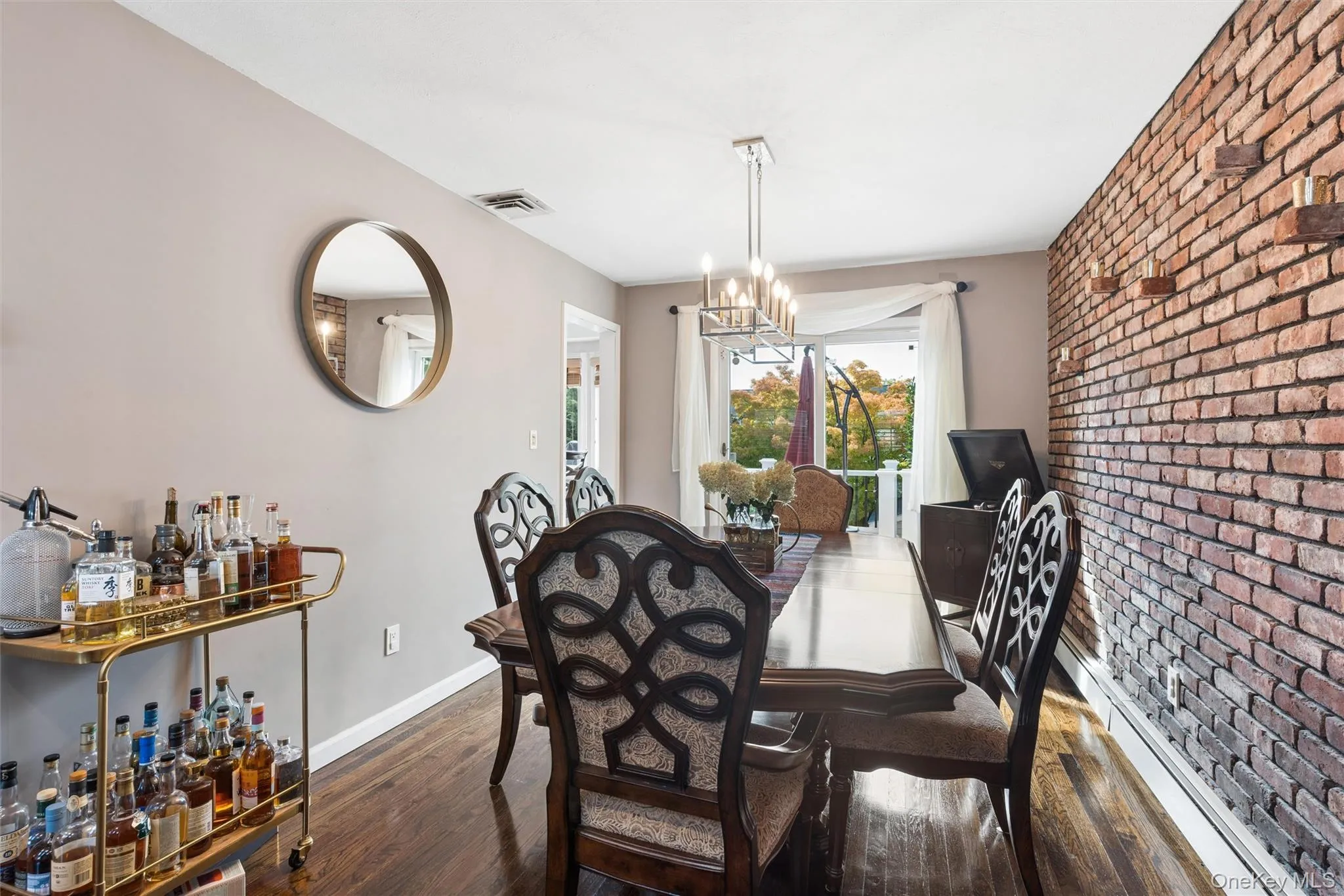 1650 James Street, Hempstead, NY, 4 Bedrooms Bedrooms, 9 Rooms Rooms,2 BathroomsBathrooms,Residential,For Rent,James,0,1055702 1650 James Street, Hempstead, NY, 4 Bedrooms Bedrooms, 9 Rooms Rooms,2 BathroomsBathrooms,Residential,For Rent,James,0,1055702