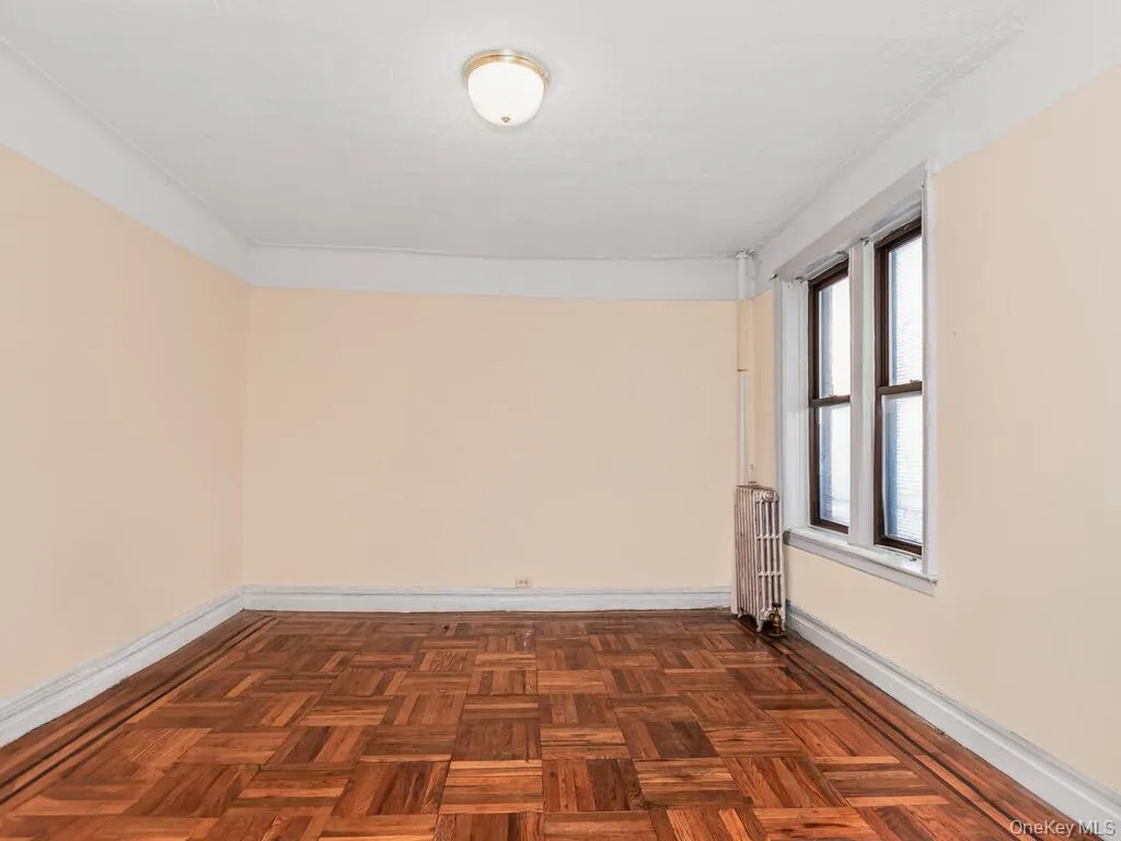 3230 Cruger Avenue, New York, NY, 1 Bedroom Bedrooms, 3 Rooms Rooms,1 BathroomBathrooms,Residential,For Rent,Cruger,0,1055709 3230 Cruger Avenue, New York, NY, 1 Bedroom Bedrooms, 3 Rooms Rooms,1 BathroomBathrooms,Residential,For Rent,Cruger,0,1055709