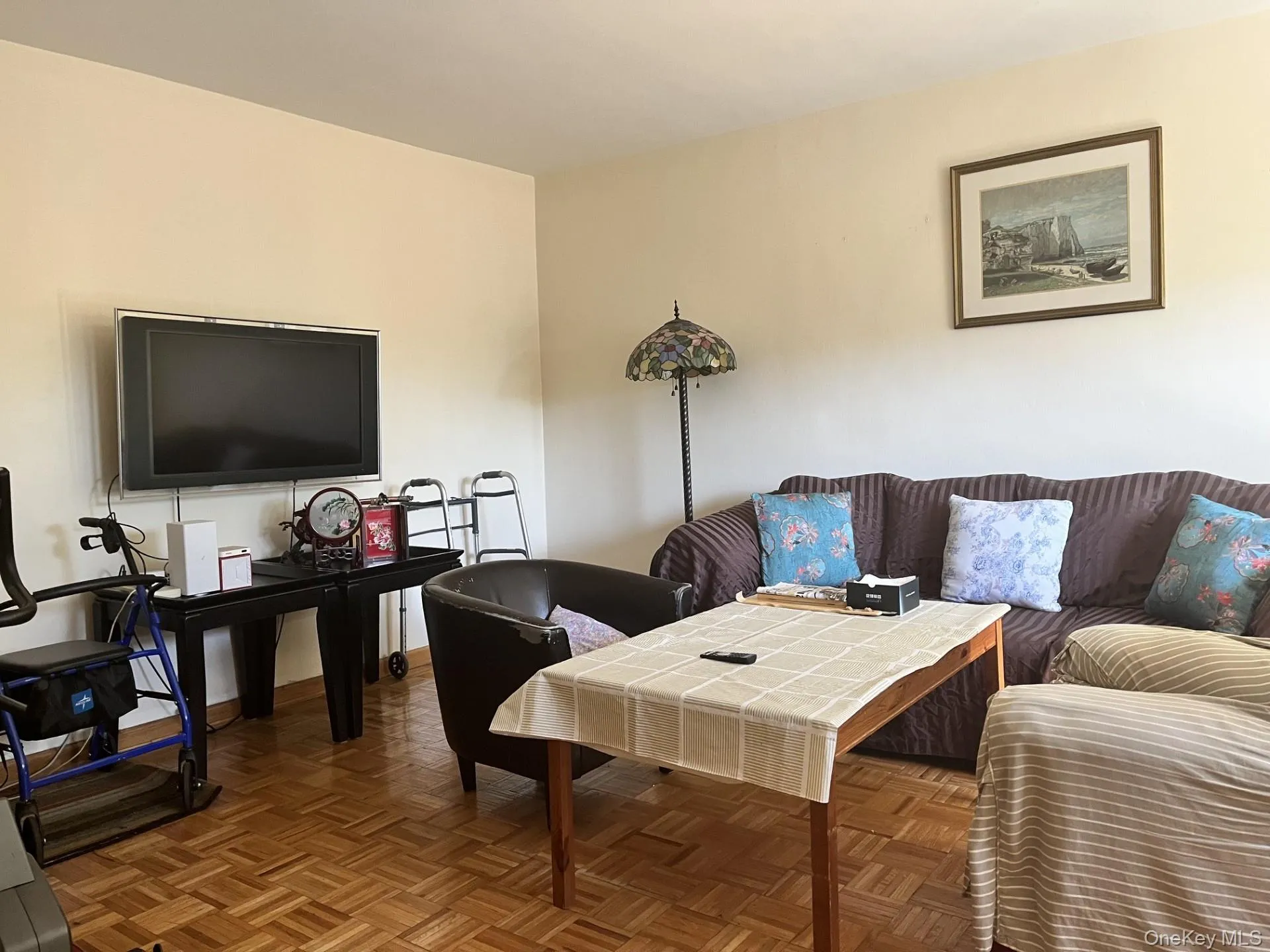 213-02 73rd Avenue, New York, NY, 1 Bedroom Bedrooms, 4 Rooms Rooms,1 BathroomBathrooms,Residential,For Rent,73rd,0,1055713 213-02 73rd Avenue, New York, NY, 1 Bedroom Bedrooms, 4 Rooms Rooms,1 BathroomBathrooms,Residential,For Rent,73rd,0,1055713